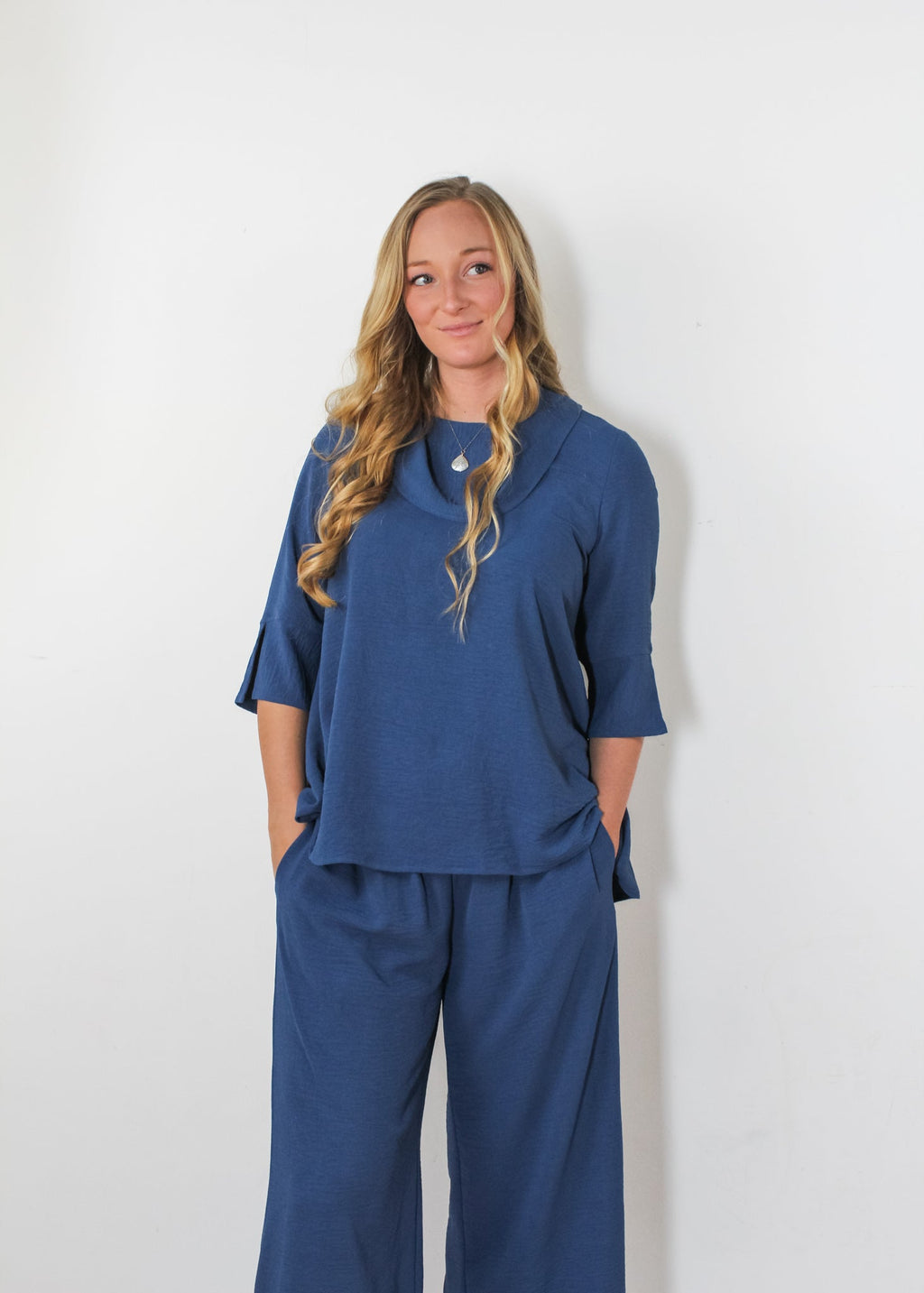 KADOU BOUTIQUE Airflow Pull-on Wide Leg Pants — back view