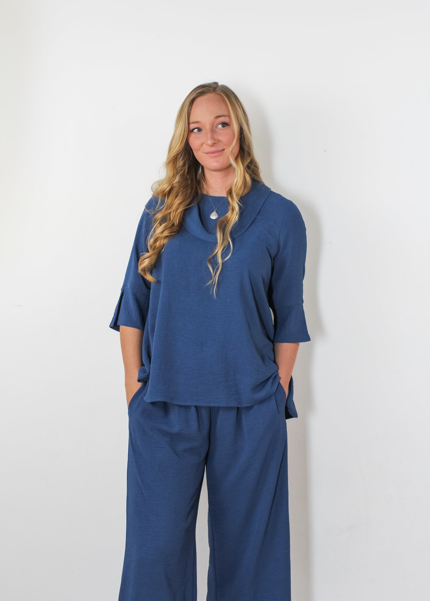KADOU BOUTIQUE Airflow Pull-on Wide Leg Pants — back view