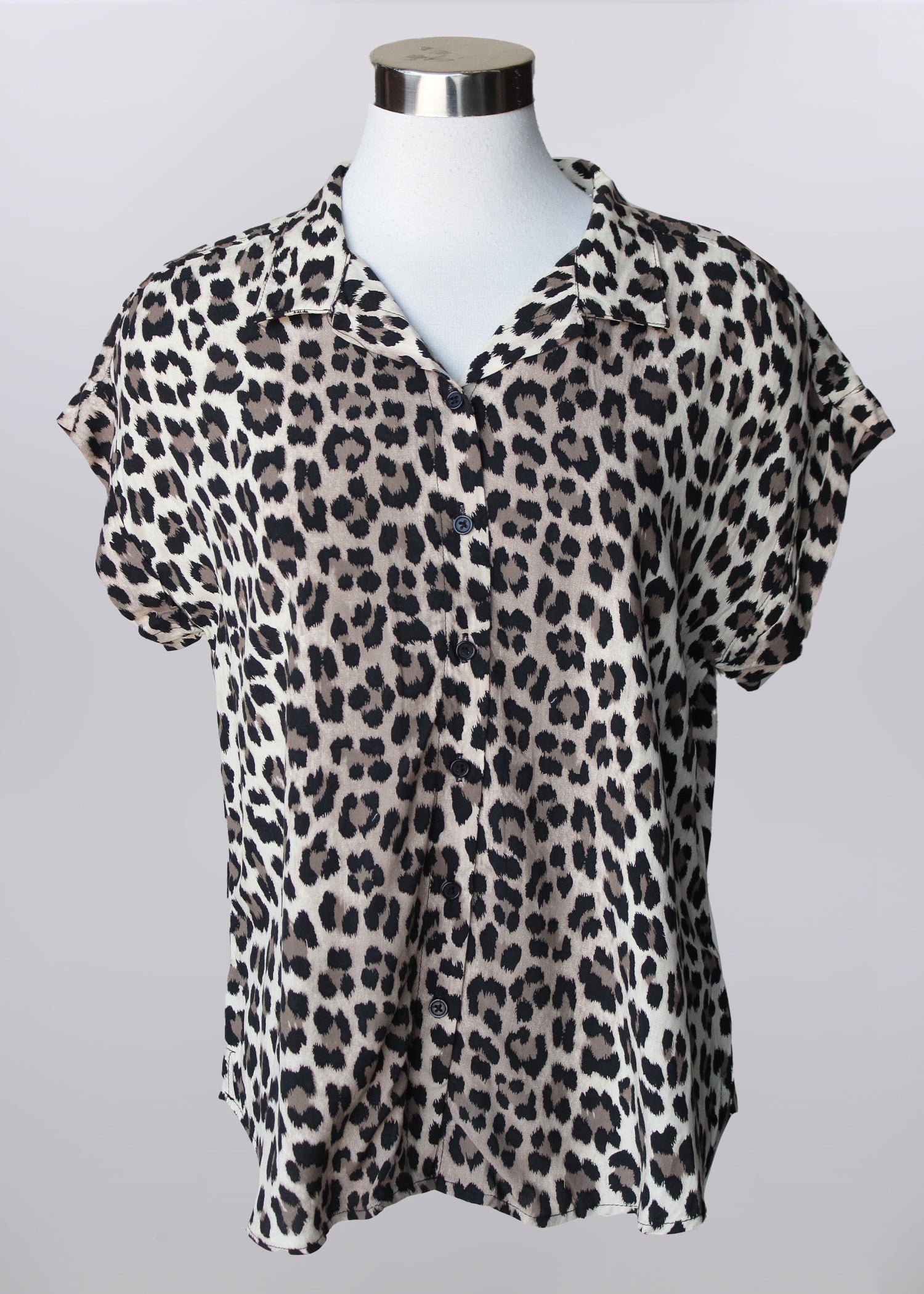 KADOU BOUTIQUE Shorts