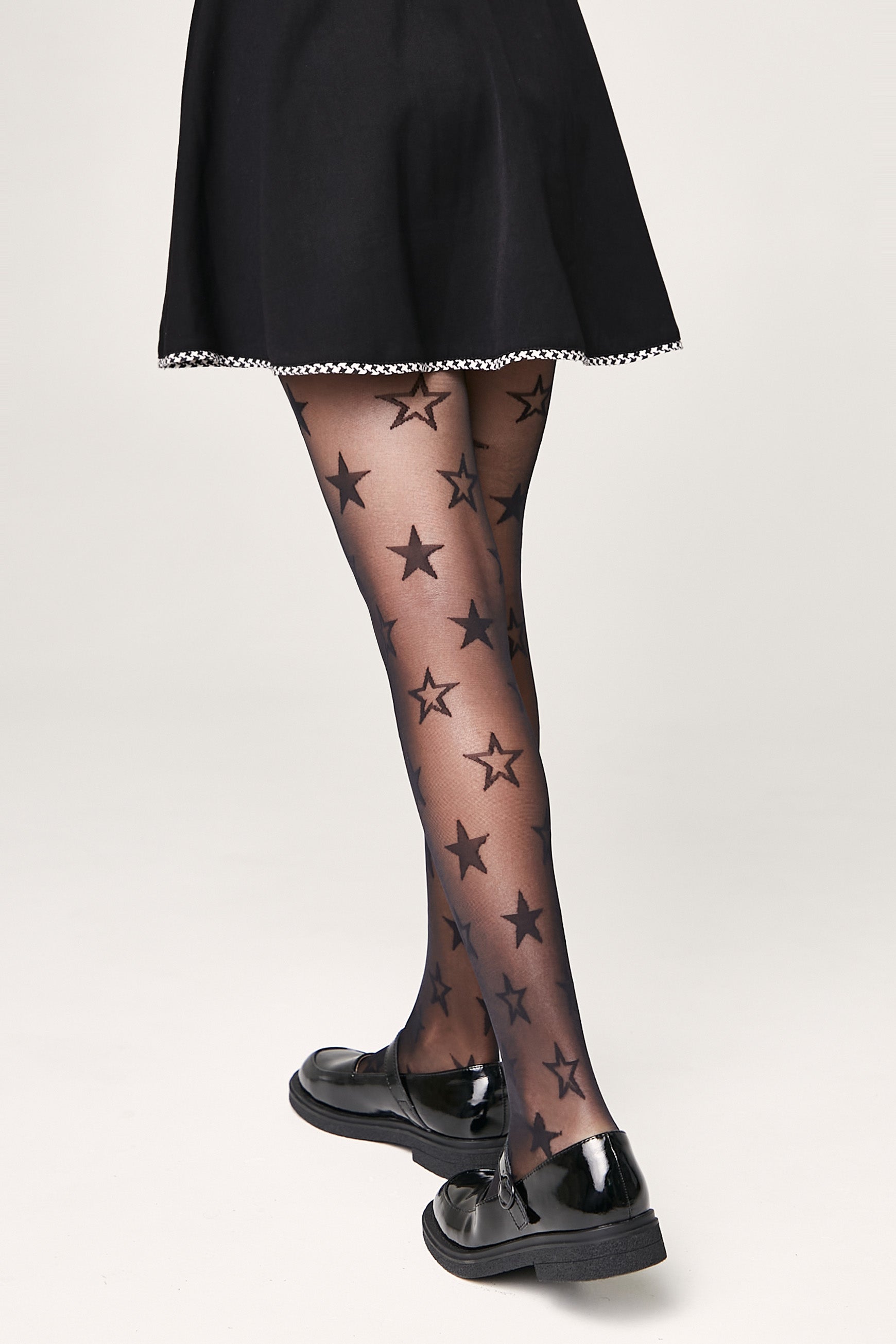 TheRanok.com Conte Tights for girls - Starlet 20 Den — product on model