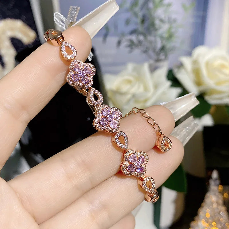 MyClosetAid Four petal flower bracelet — back view