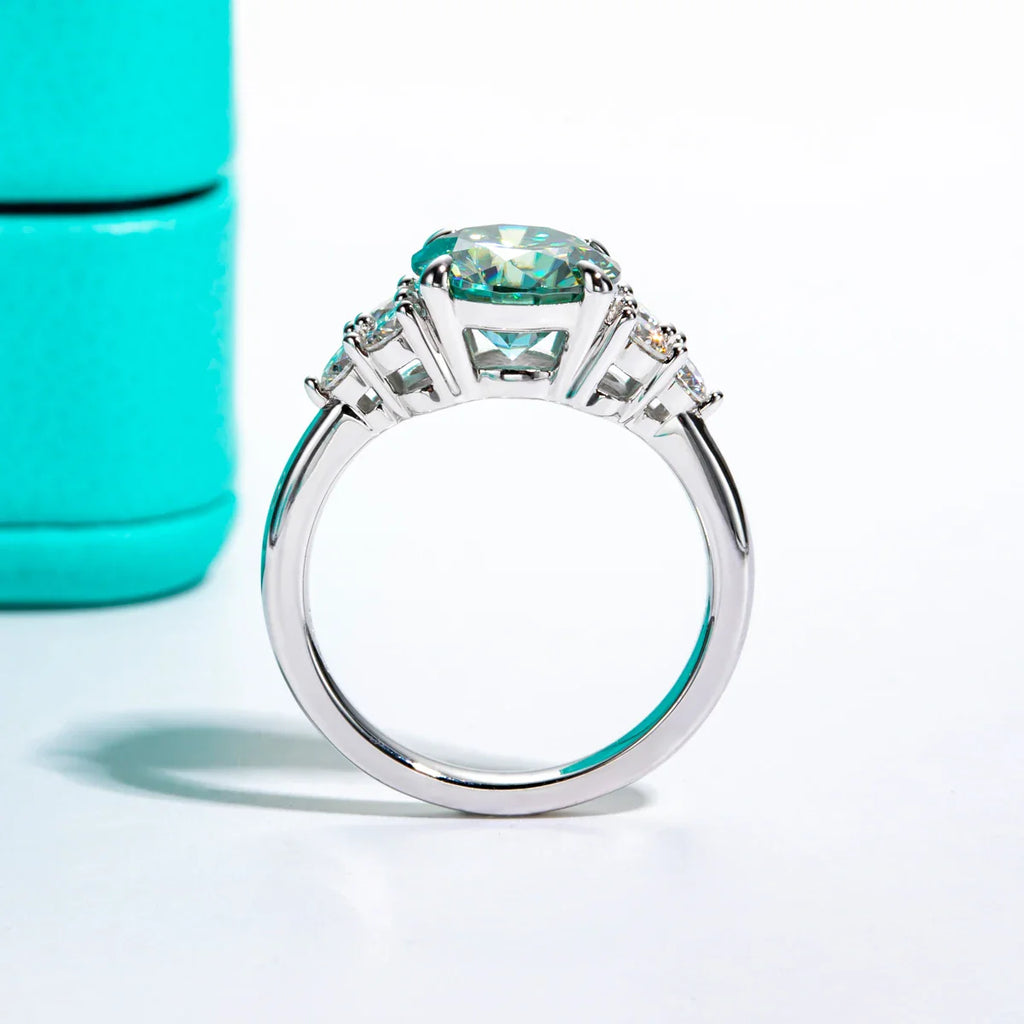 3 CT Round Cut Green Stone Moissanite Engagement Ring