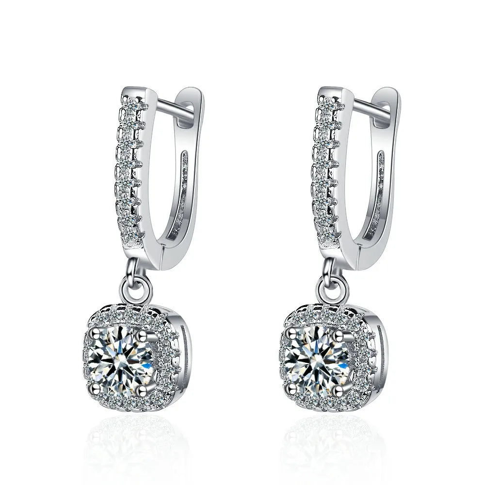 SORI STYLE 2CT Moissanite Huggie Hoop Earring — detail close-up