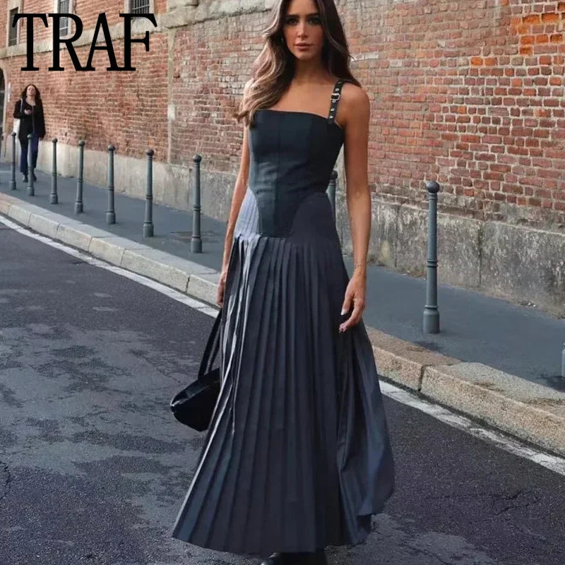 Envy NYC Envy NYC Pleated Sleeveless Corset Dress — construction detail