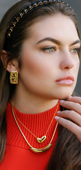 Eloise Studs