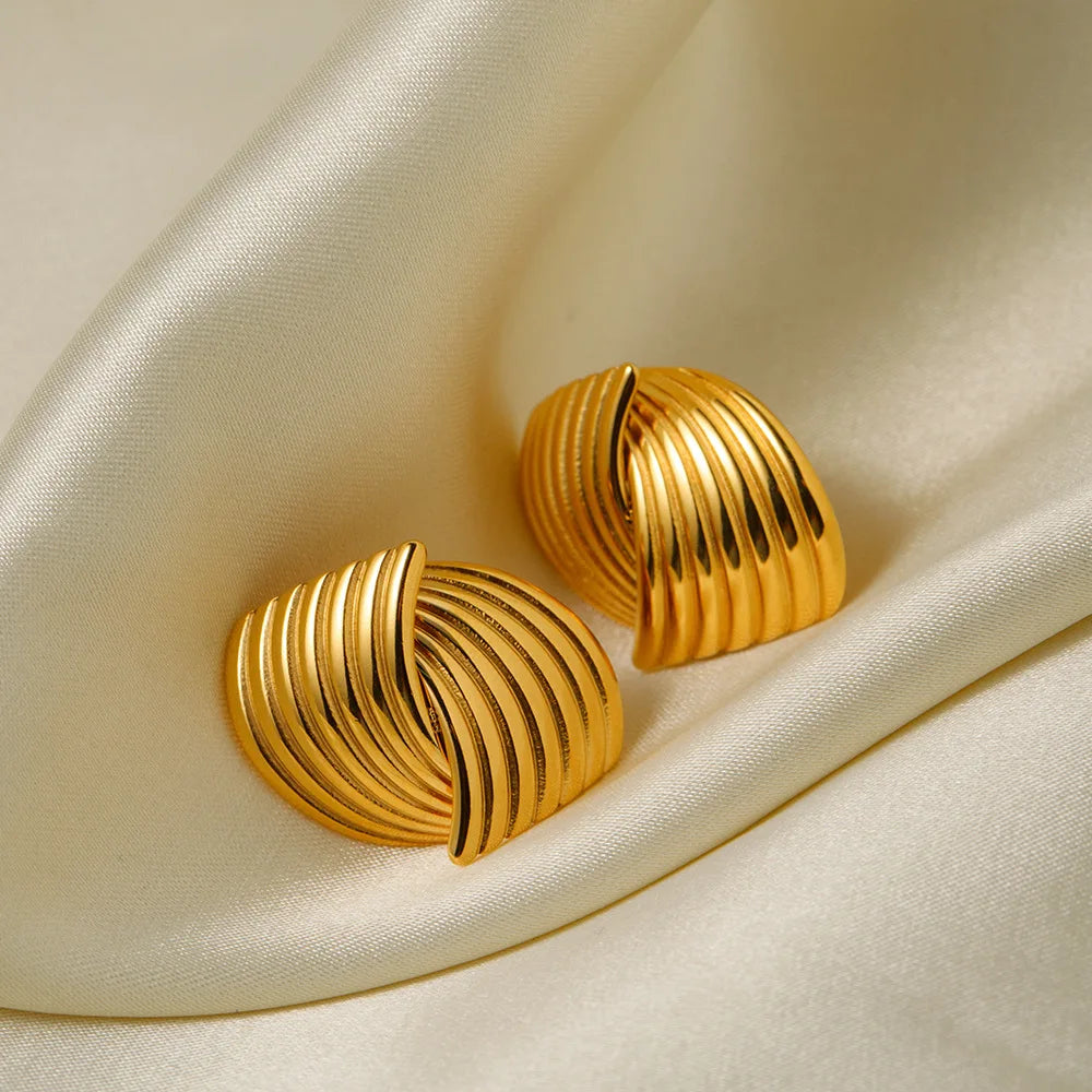 SORI STYLE Three-Layer Textured Knot Earrings for Women — packaging