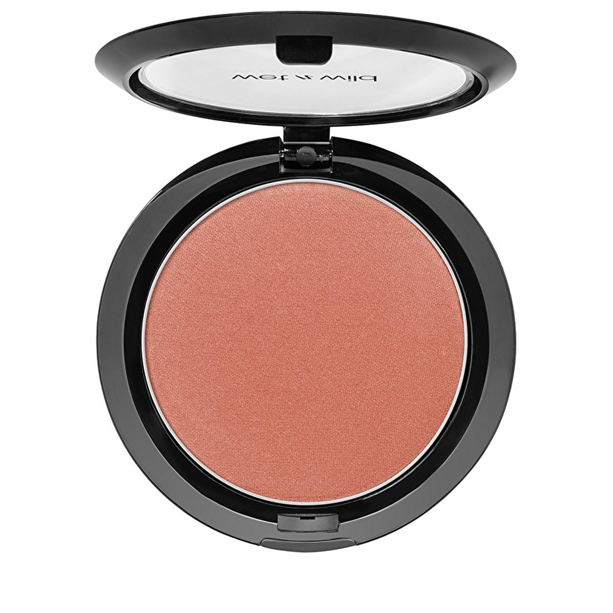 Wet n Wild Color Icon Blush - Mellow Wine, Matte Finish, Natural-Looking Makeup for Everyday & Evening