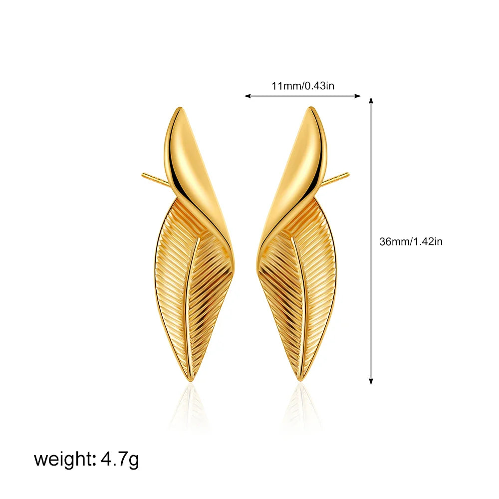 SORI STYLE Three-Layer Textured Knot Earrings for Women — color detail
