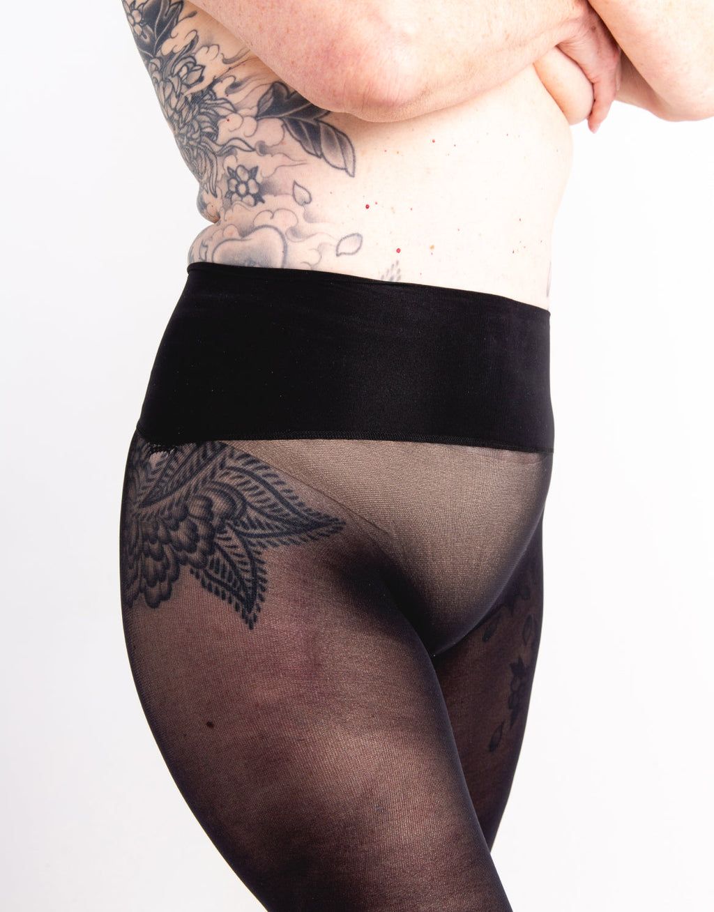 Les Belles Co SEMI ⦁ NOIR — side view