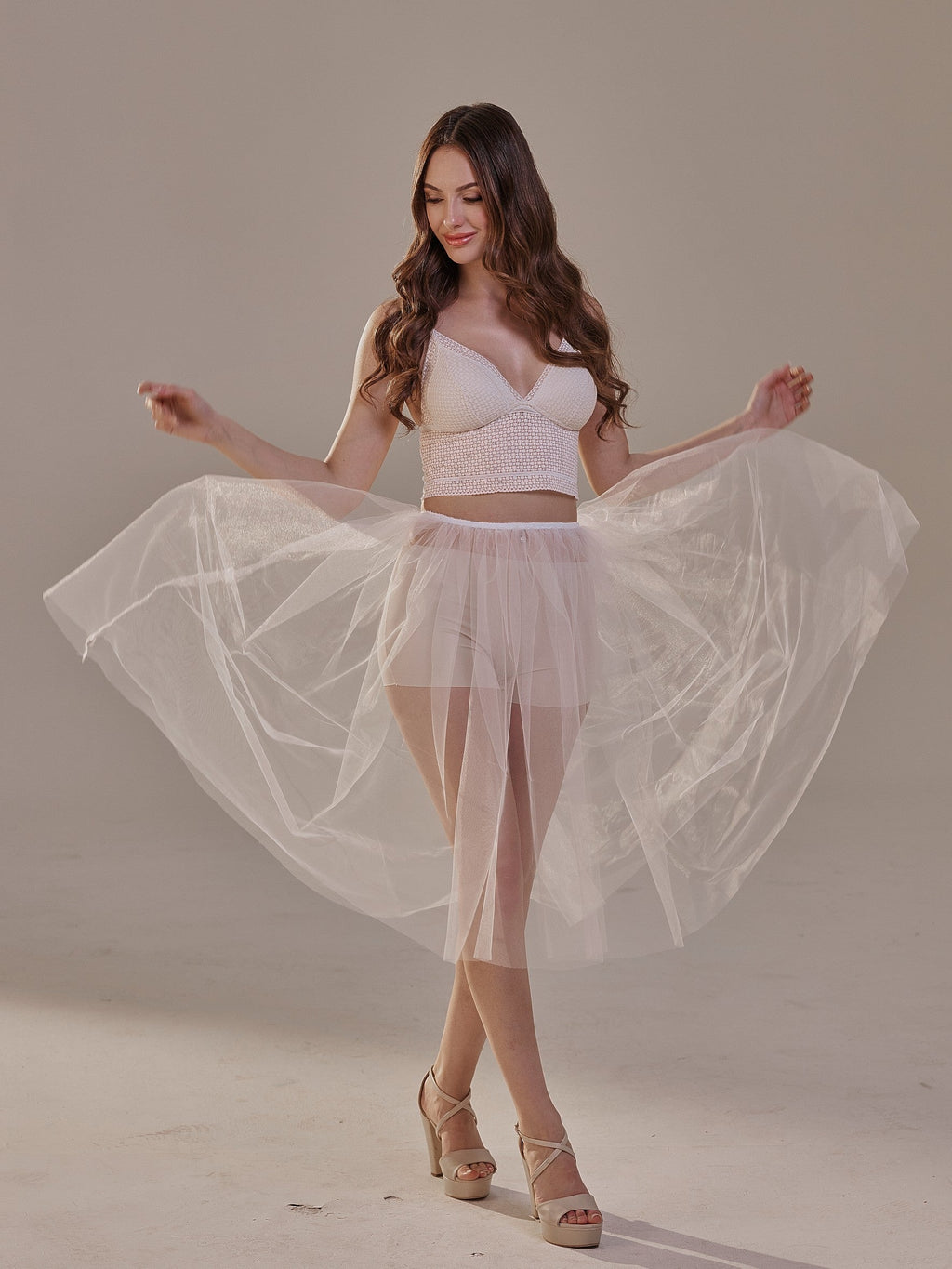 Short Soft White Tulle Skirt for Women , Flowy Mini Tulle Skirt, Bridal Party Skirt, Bachelorette Skirt – Bridal Port, view 3