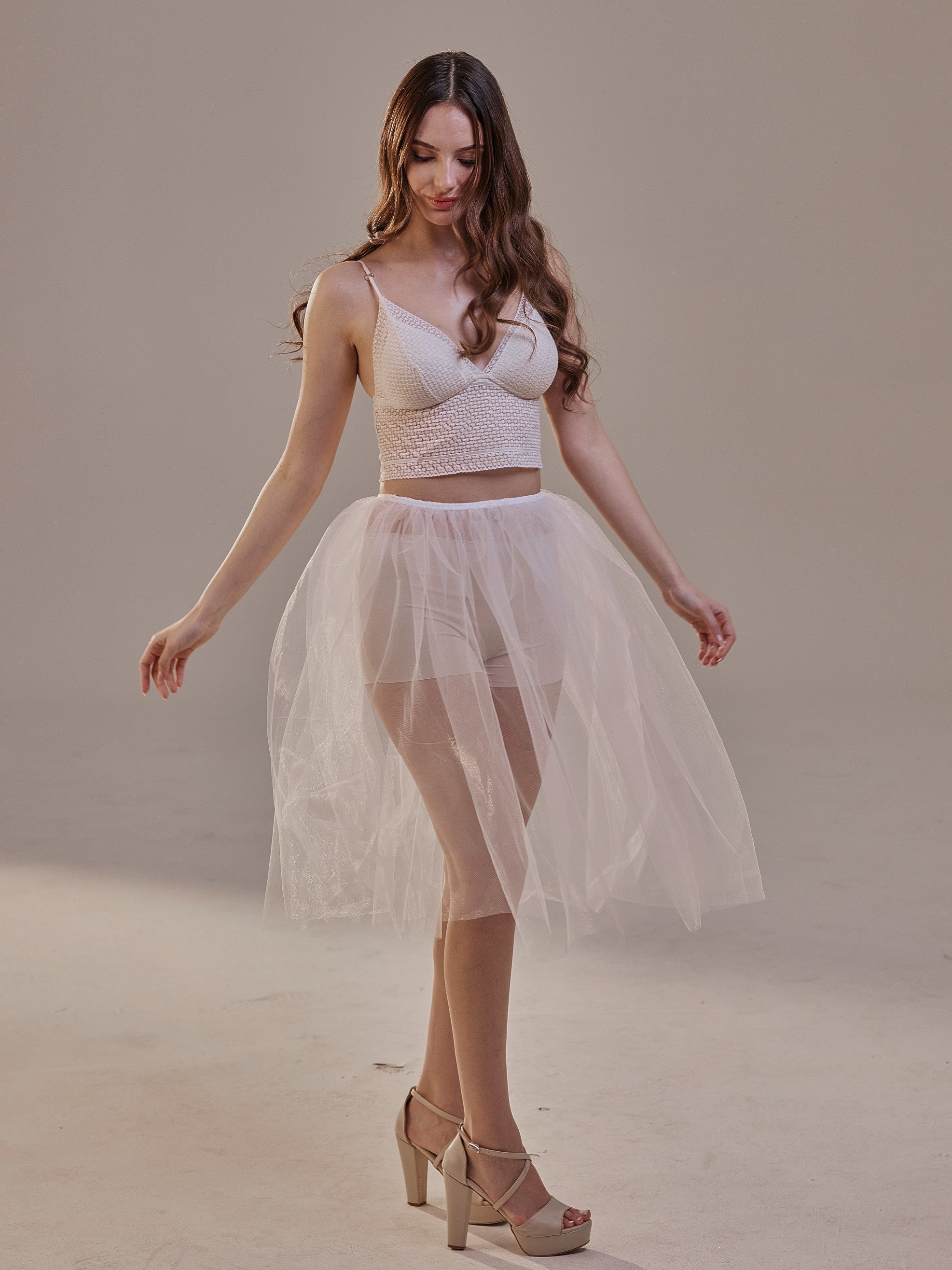 Short Soft White Tulle Skirt for Women , Flowy Mini Tulle Skirt, Bridal Party Skirt, Bachelorette Skirt – Bridal Port, view 6