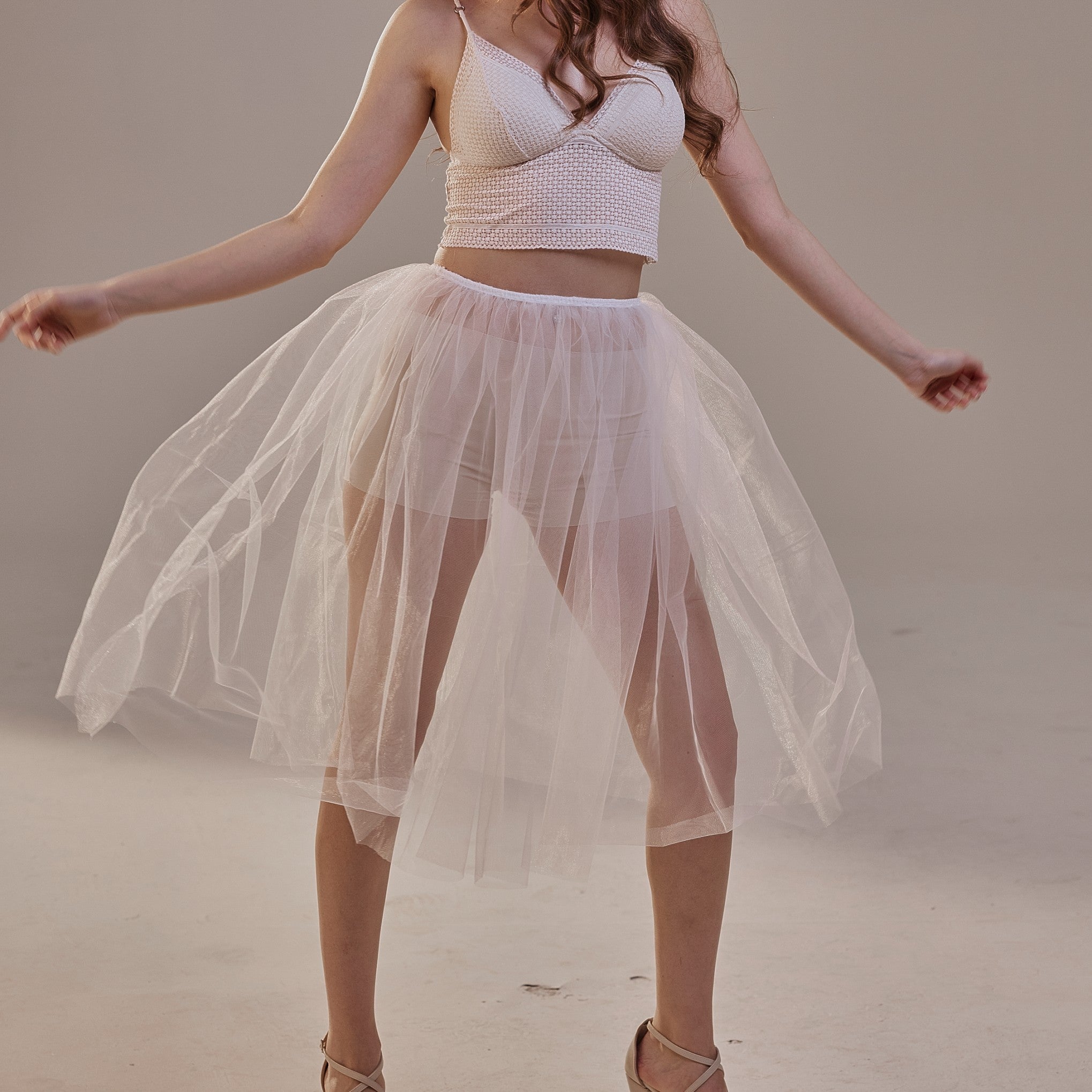 Short Soft White Tulle Skirt for Women , Flowy Mini Tulle Skirt, Bridal Party Skirt, Bachelorette Skirt – Bridal Port, view 9