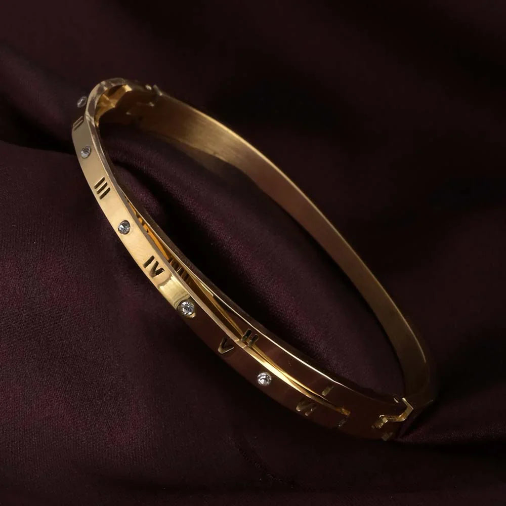 SORI STYLE Roman Numeral Bracelet - Sori Style — lifestyle context