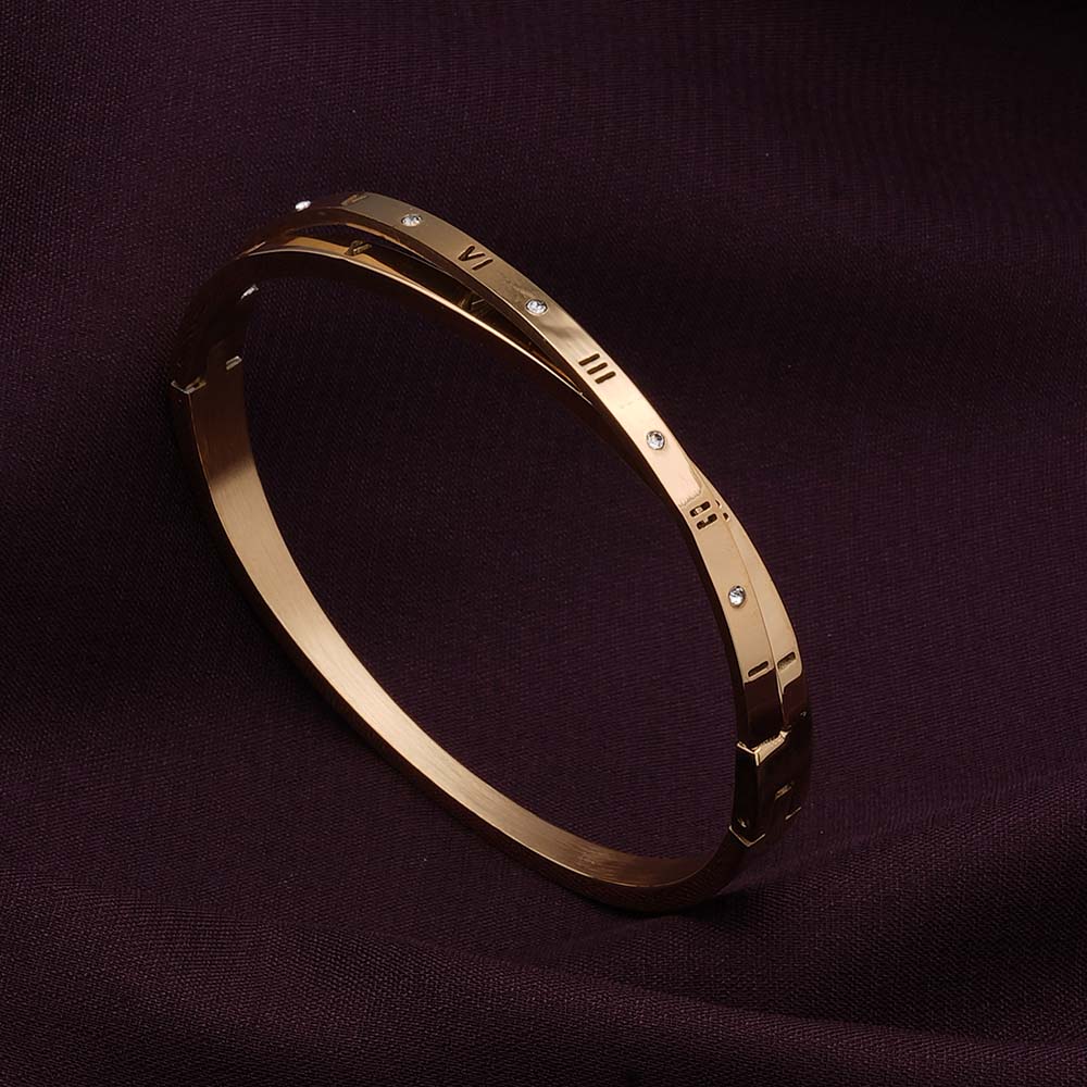 SORI STYLE Roman Numeral Bracelet - Sori Style — alternative angle