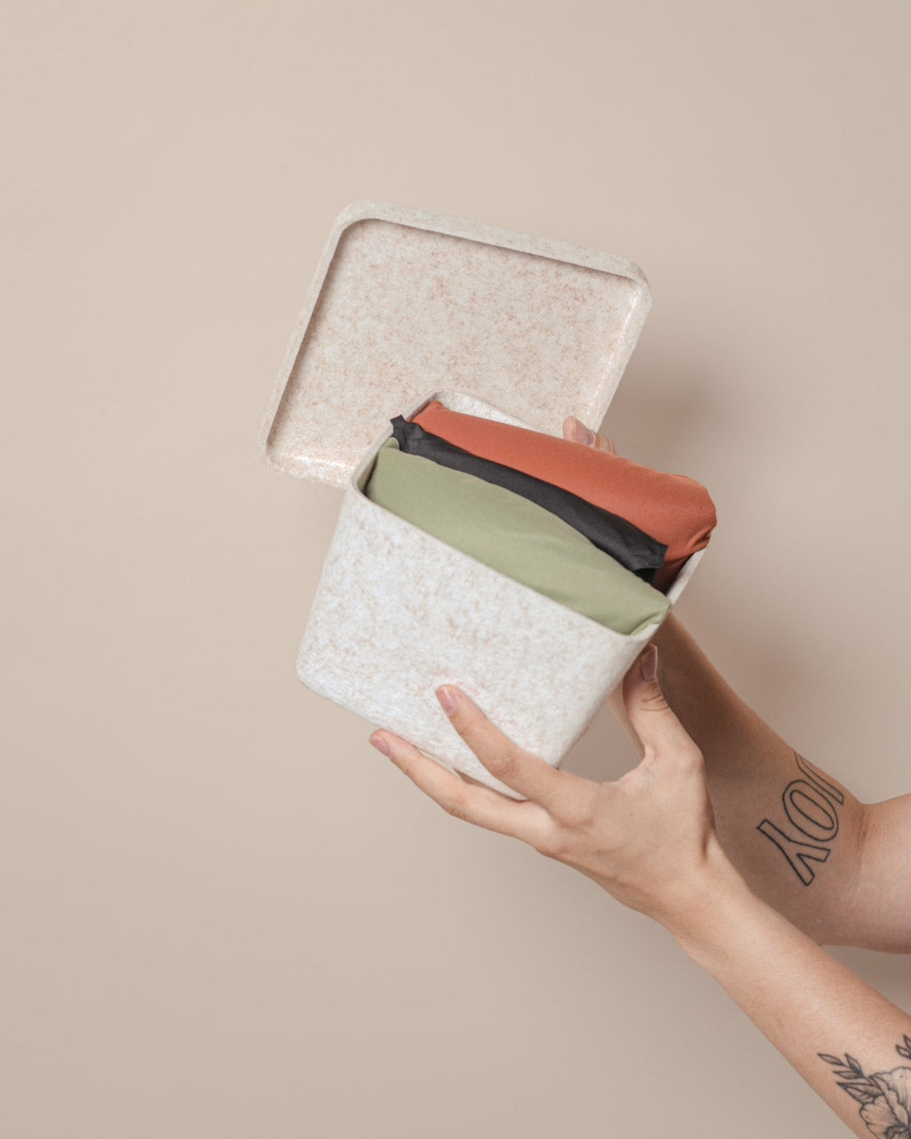 The Sculpted Bin - Petite with Lid – SortJoy, view 5