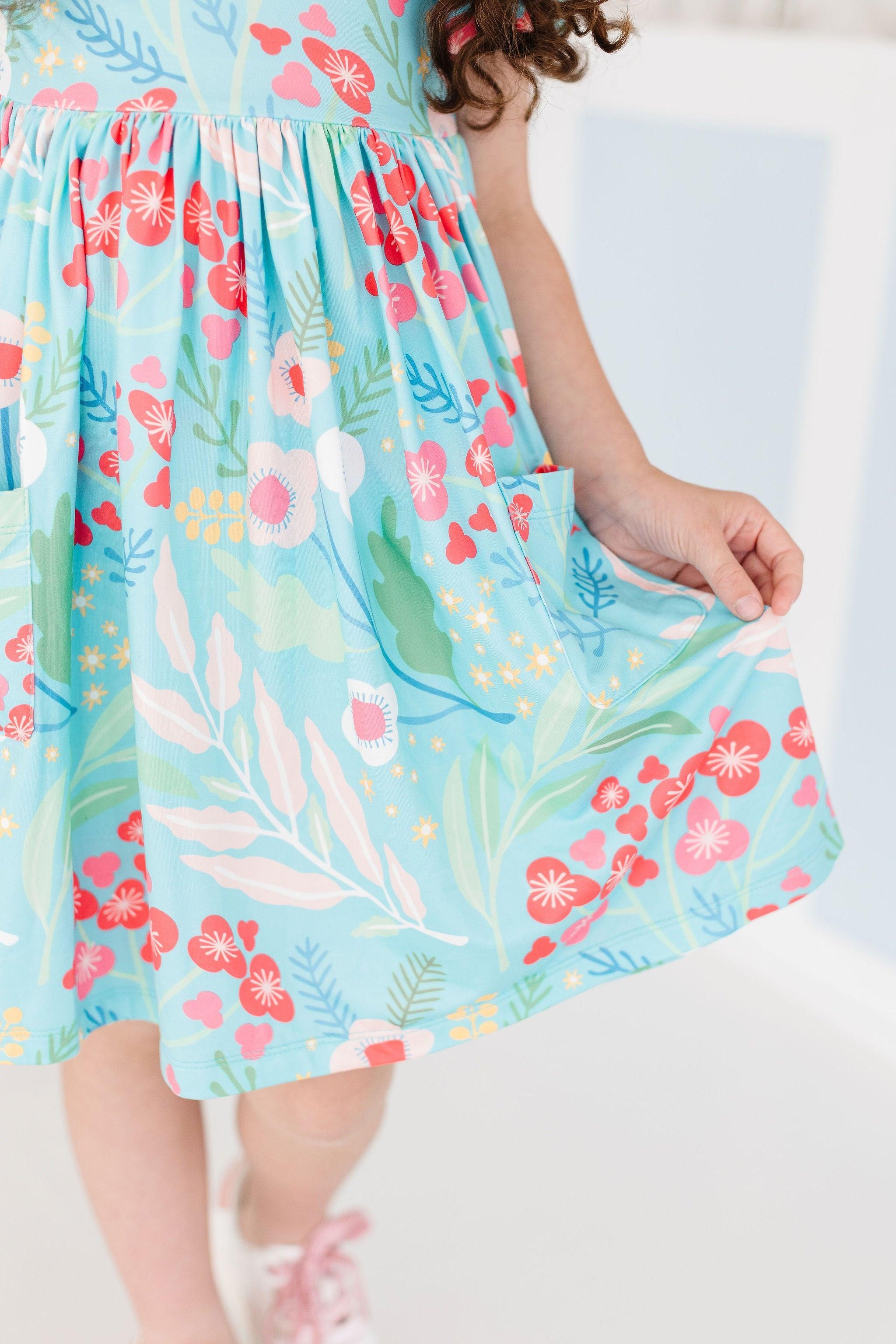 Mila & Rose ® SALE Spring Breeze S/S Pocket Twirl Dress — detail close-up