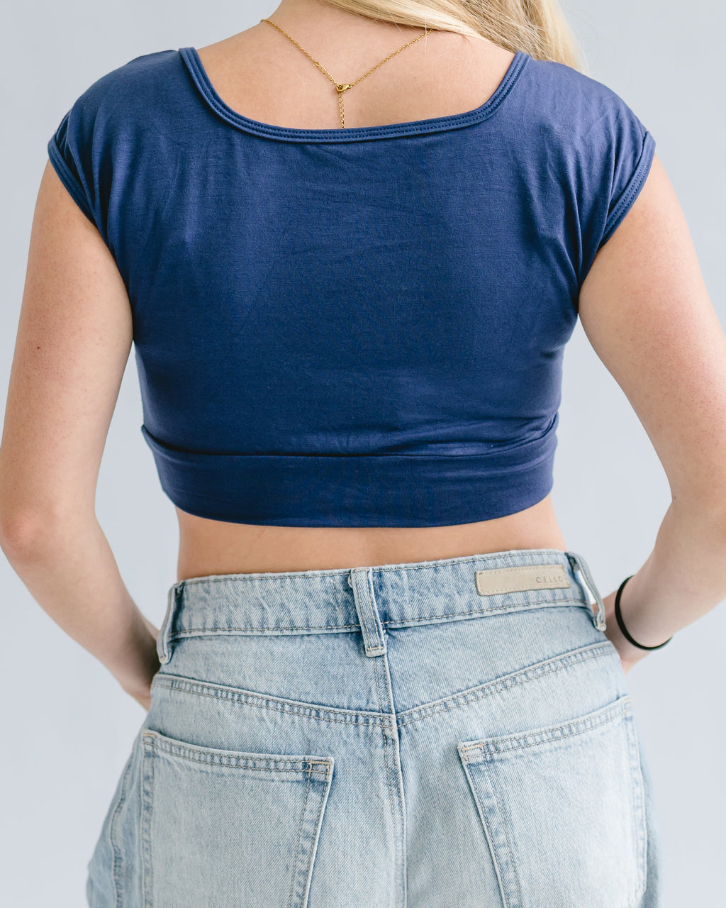 HALFTEE Layering Fashions Square Neck Basic Cap Sleeve — comparison shot