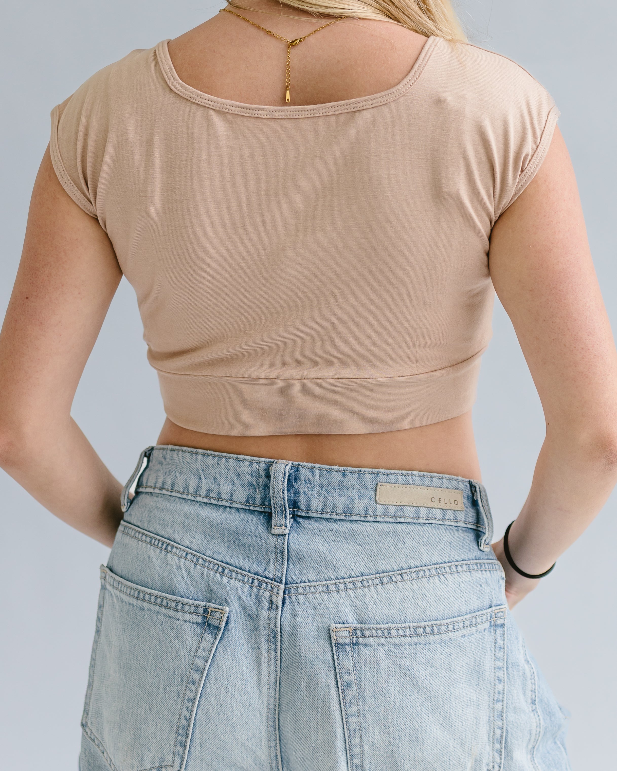 HALFTEE Layering Fashions Square Neck Basic Cap Sleeve — feature highlight