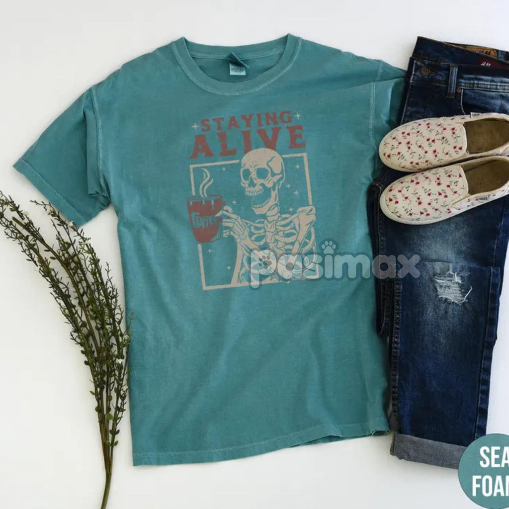 Pasimax 'Staying Alive' Coffee Shirt – Skeleton Retro T-shirt, Funny Coffee Lovers Gift, Daily Grind Tee, Women's Comfort Col