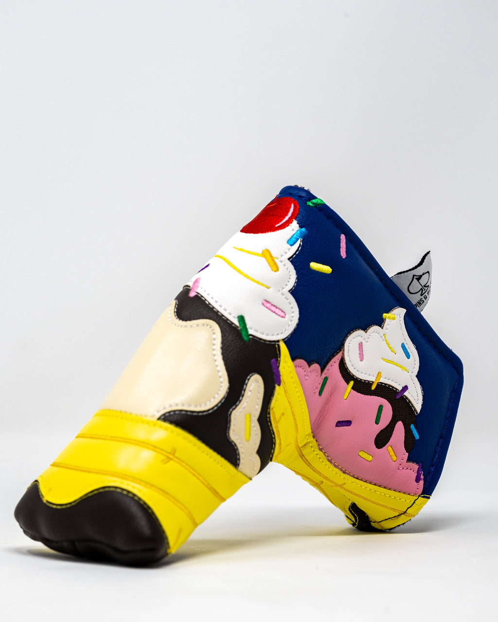 Pins and Aces Banana Split - Blade Putter Cover — detail close-up