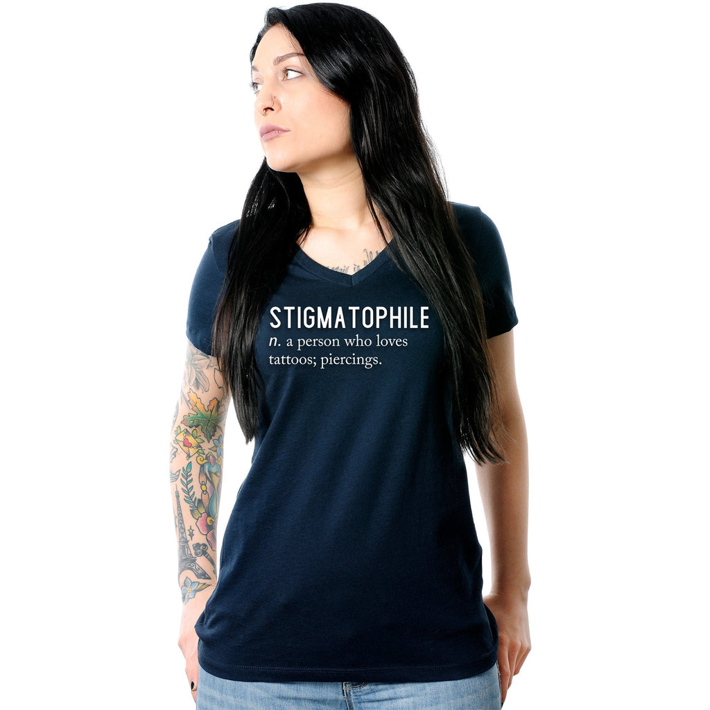 BodyCandy Stigmatophile n. a person who loves tattoos; piercings. Black Tapered V-Neck Tee Shirt — color variant