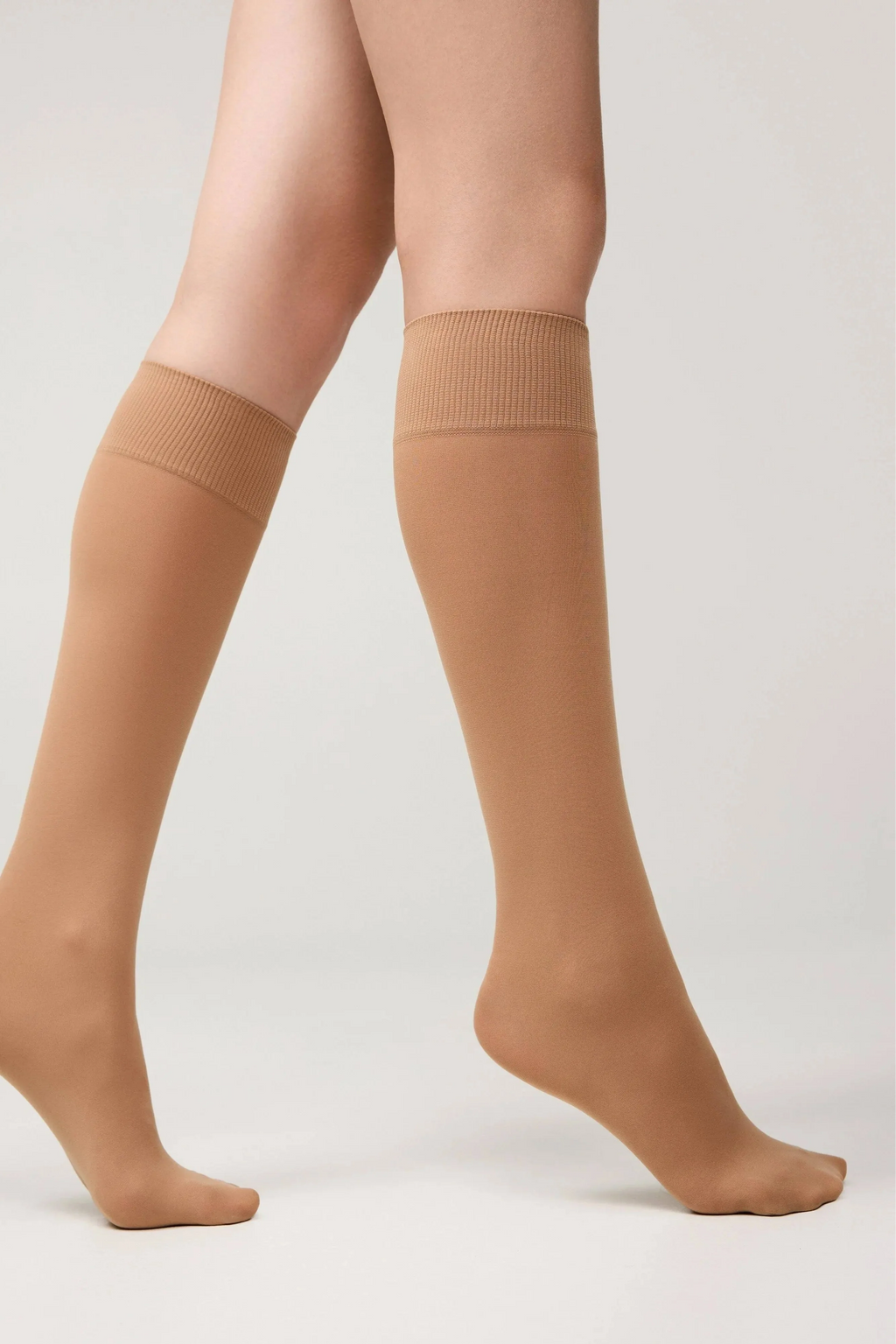 TheRanok.com Knee Highs Conte Microfibra 50 Den (1 pair) — detail close-up