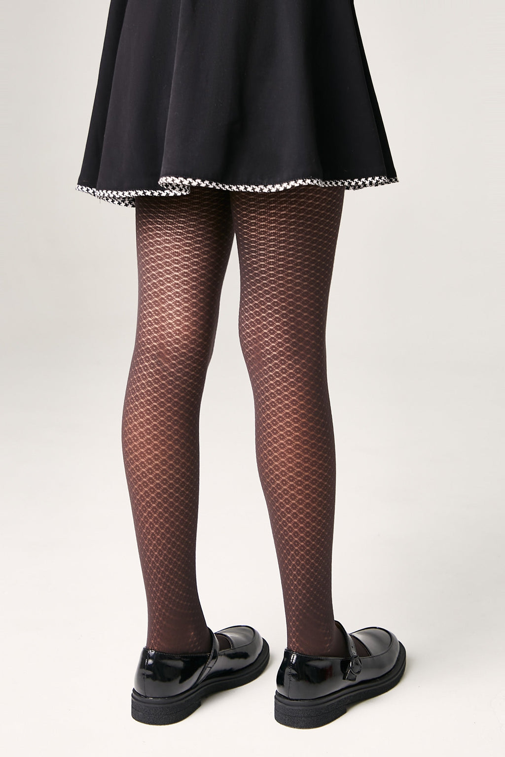 TheRanok.com Conte Tights for girls - Tina 40 Den — in-use photo