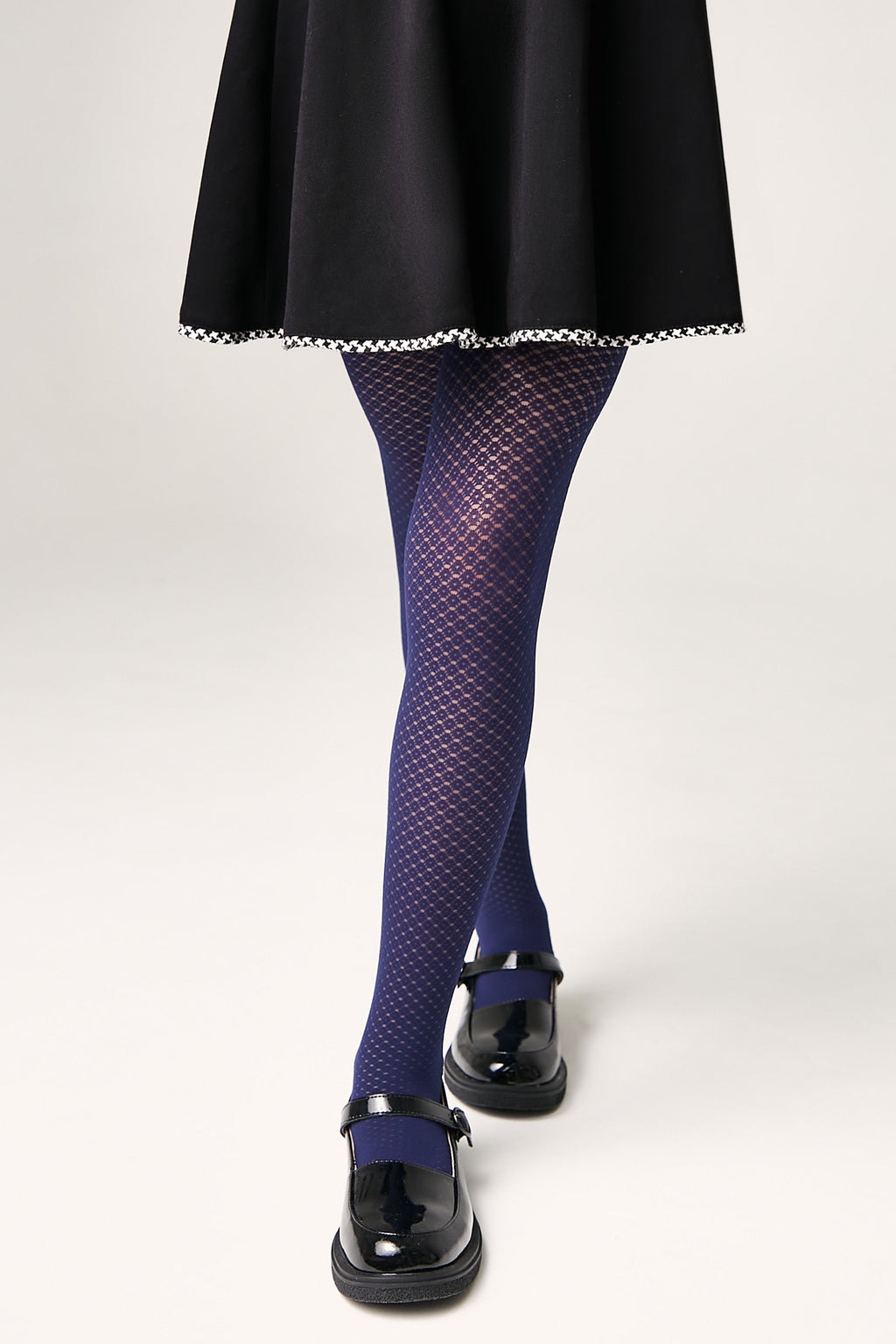 TheRanok.com Conte Tights for girls - Tina 40 Den — lifestyle context