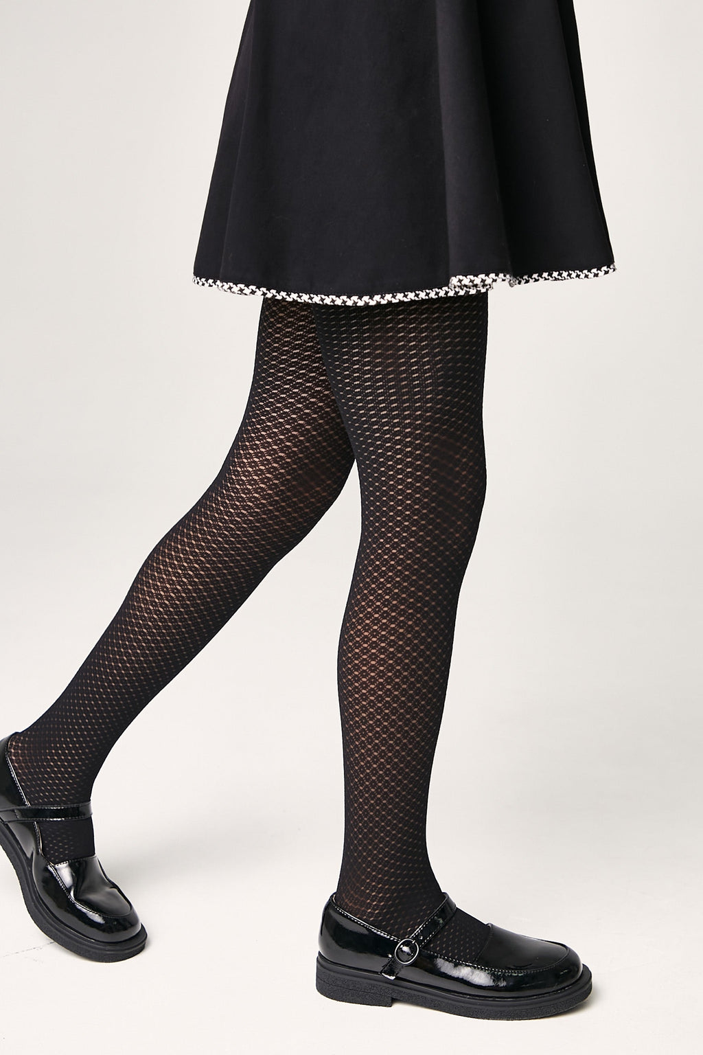 TheRanok.com Conte Tights for girls - Tina 40 Den — product on model