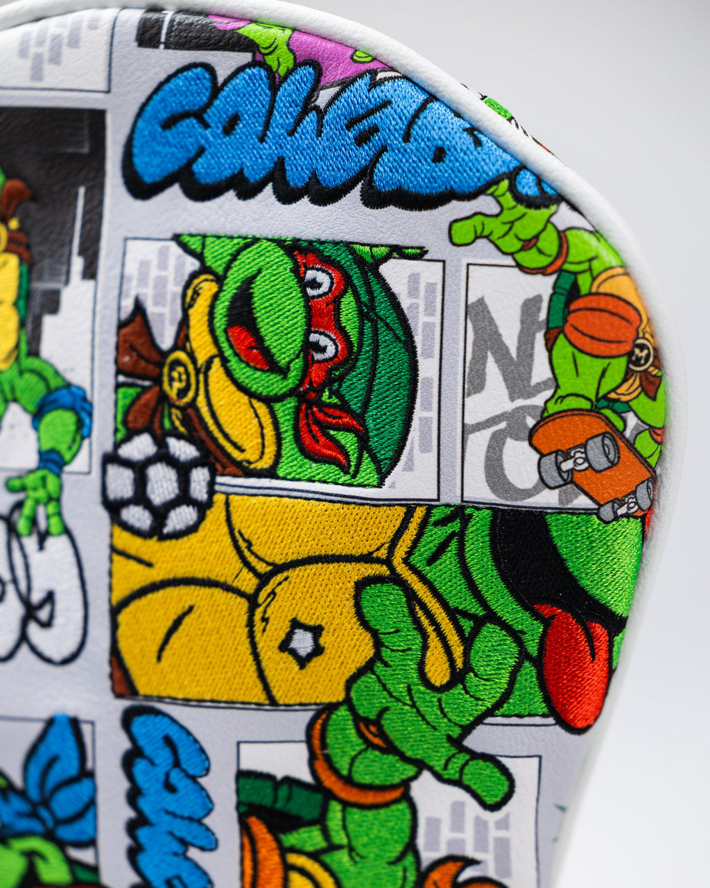 TMNT - Comics Driver Cover – Pins and Aces, view 3