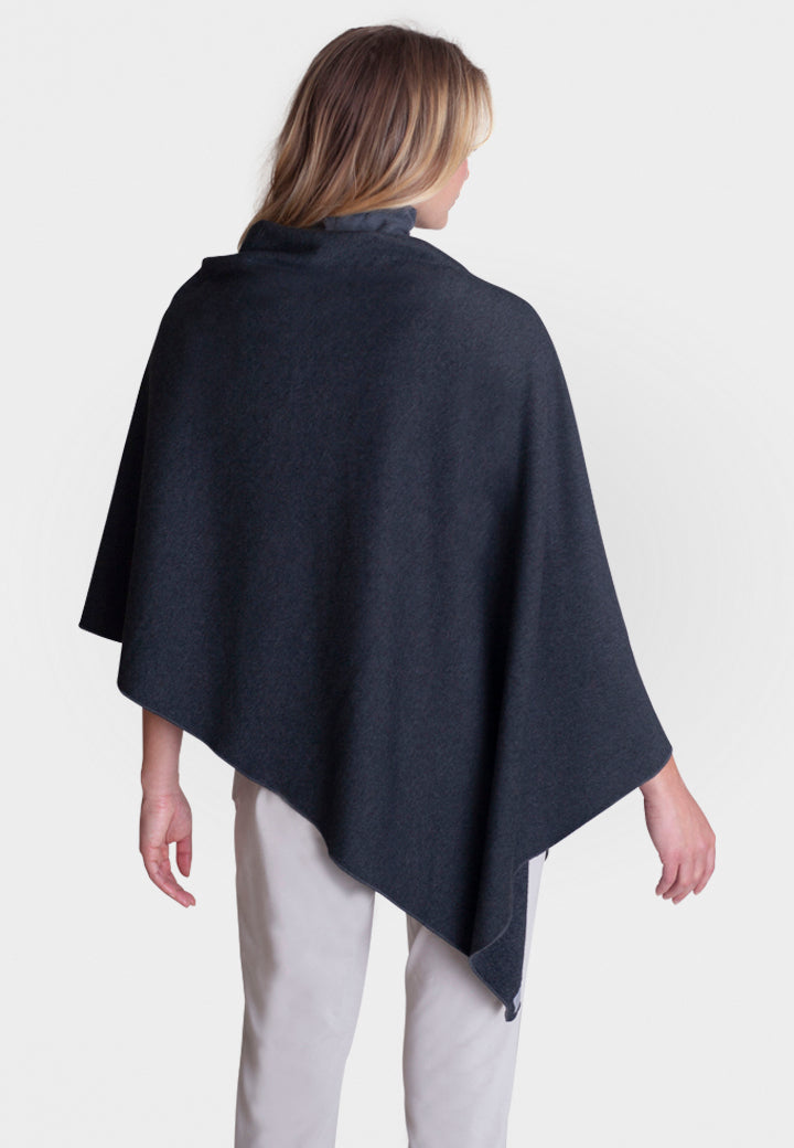 Buki Tech Poncho - Charcoal Gray — detail close-up