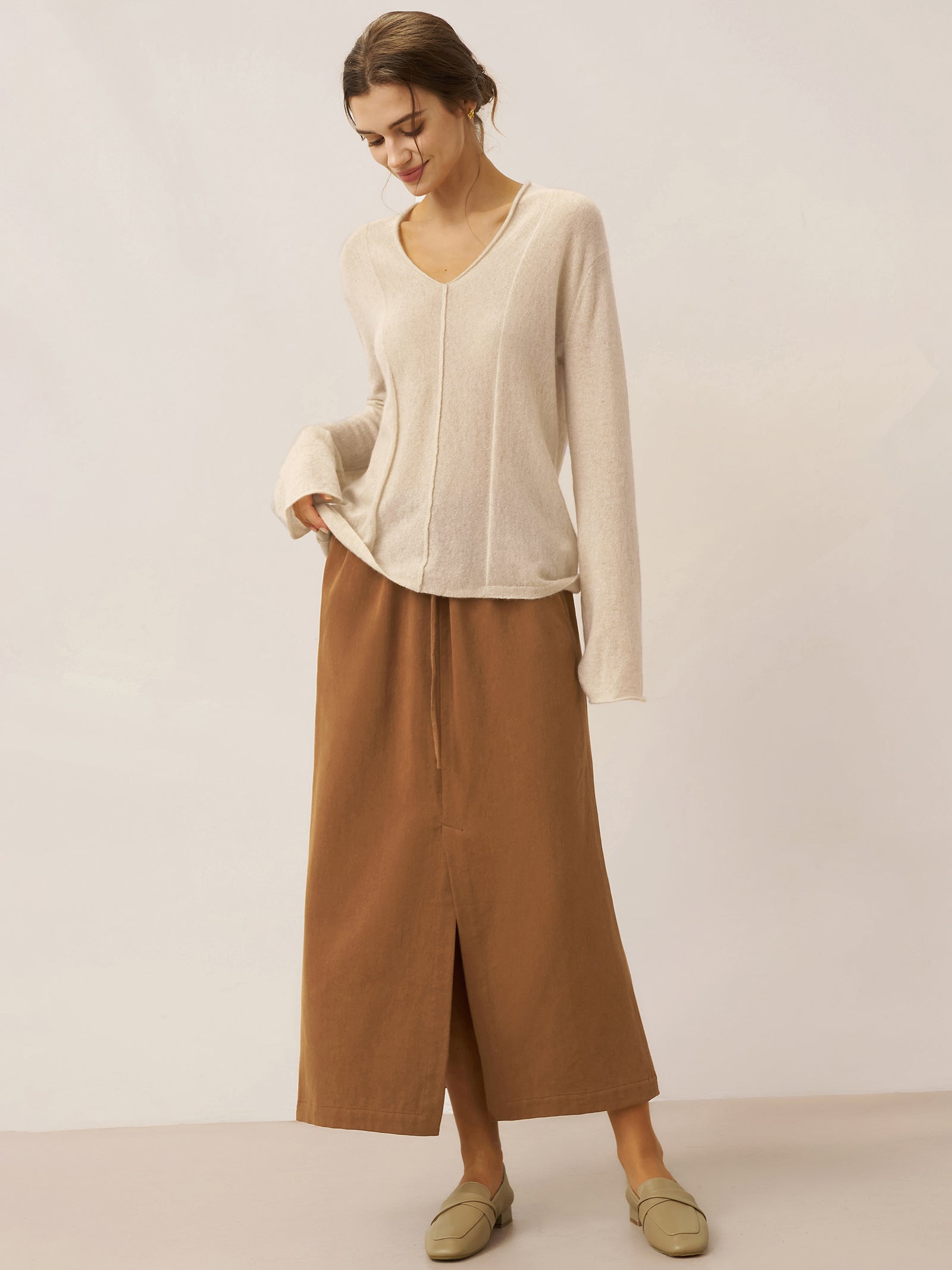LINTICO LINTICO Lyocell Linen Drawstring Split Maxi Skirt SAMANTHA — detail shot 6