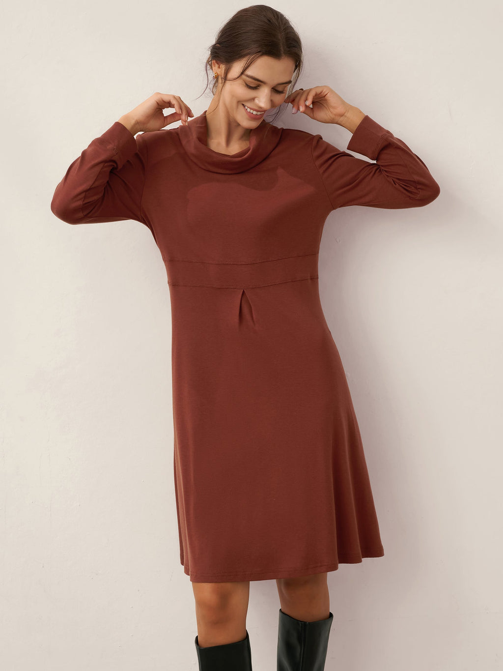 LINTICO LINTICO Lyocell Wool Draped Neck Stretch Midi Dress KIRA — LINTICO branding close-up