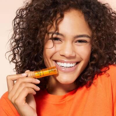 Nuxe R�ve De Miel Honey Lip Balm - Nourishing Dry Lip Treatment with Provence Honey & Camellia Oil