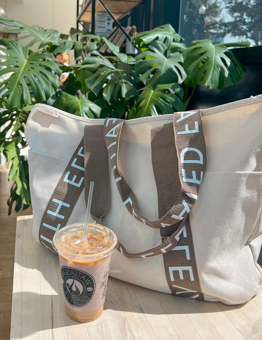 Elevated Faith The Large Everyday Tote — alternative angle