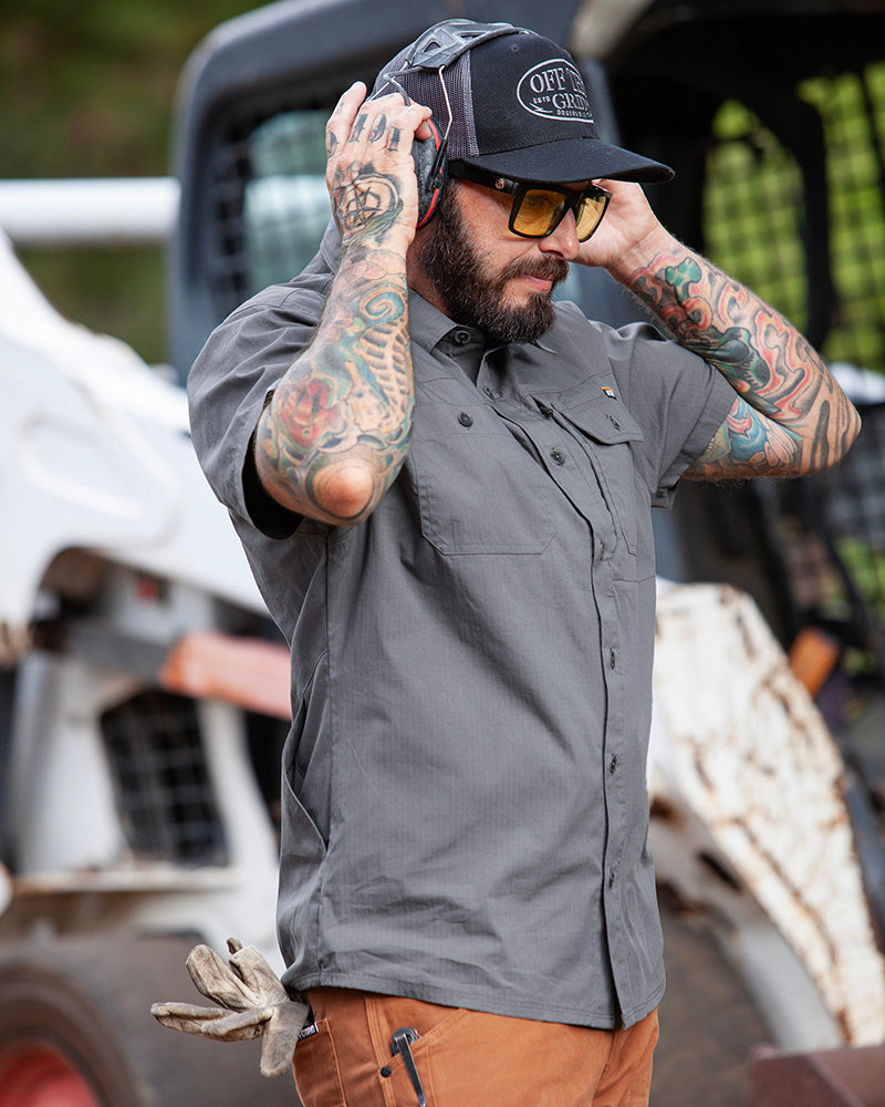 Off The Grid Surplus Thunderbolt SS Shirt - Castlerock — detail close-up