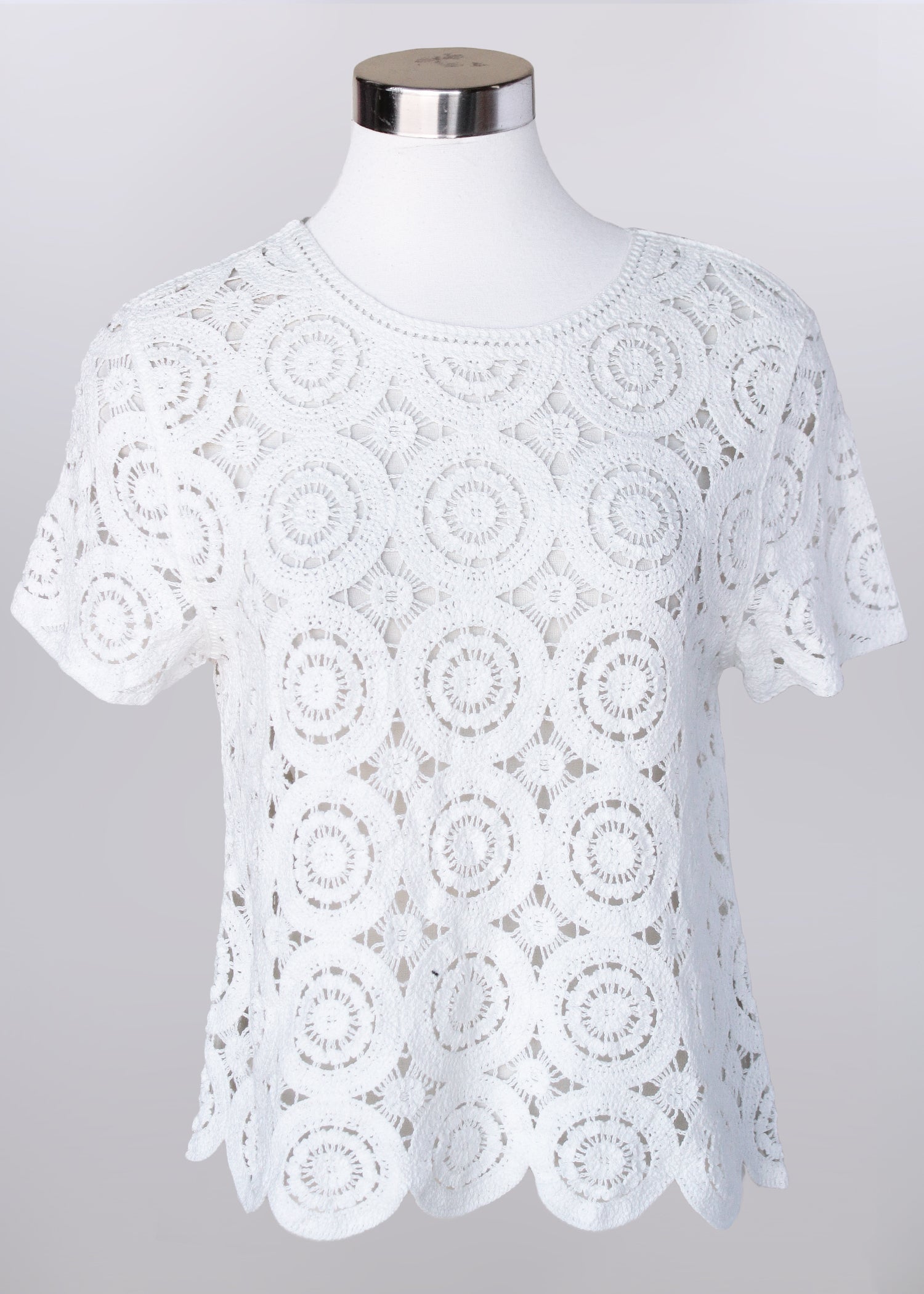 KADOU BOUTIQUE Crochet White Top — main product shot