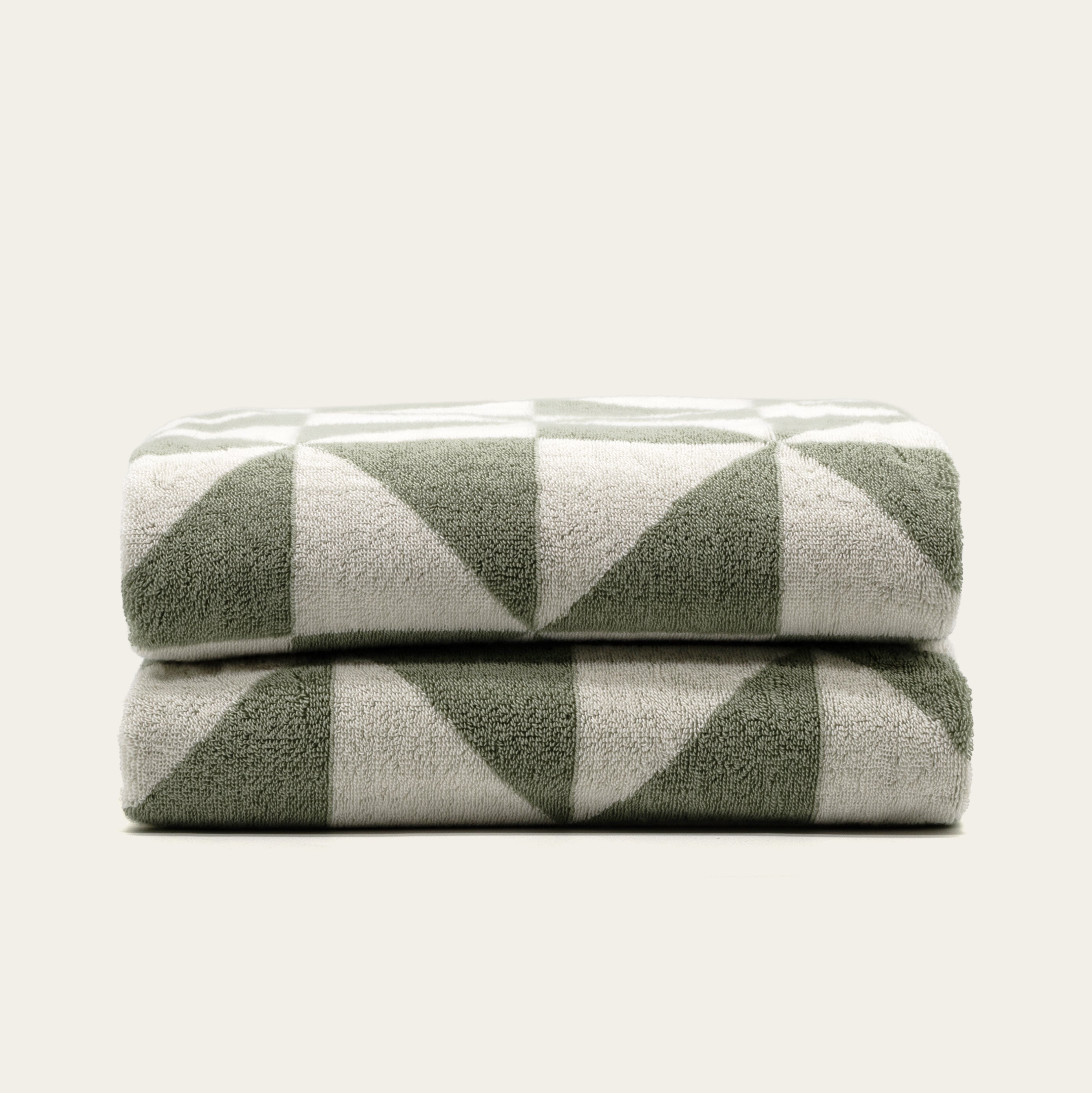 Italic Umbra Towels — alternative angle