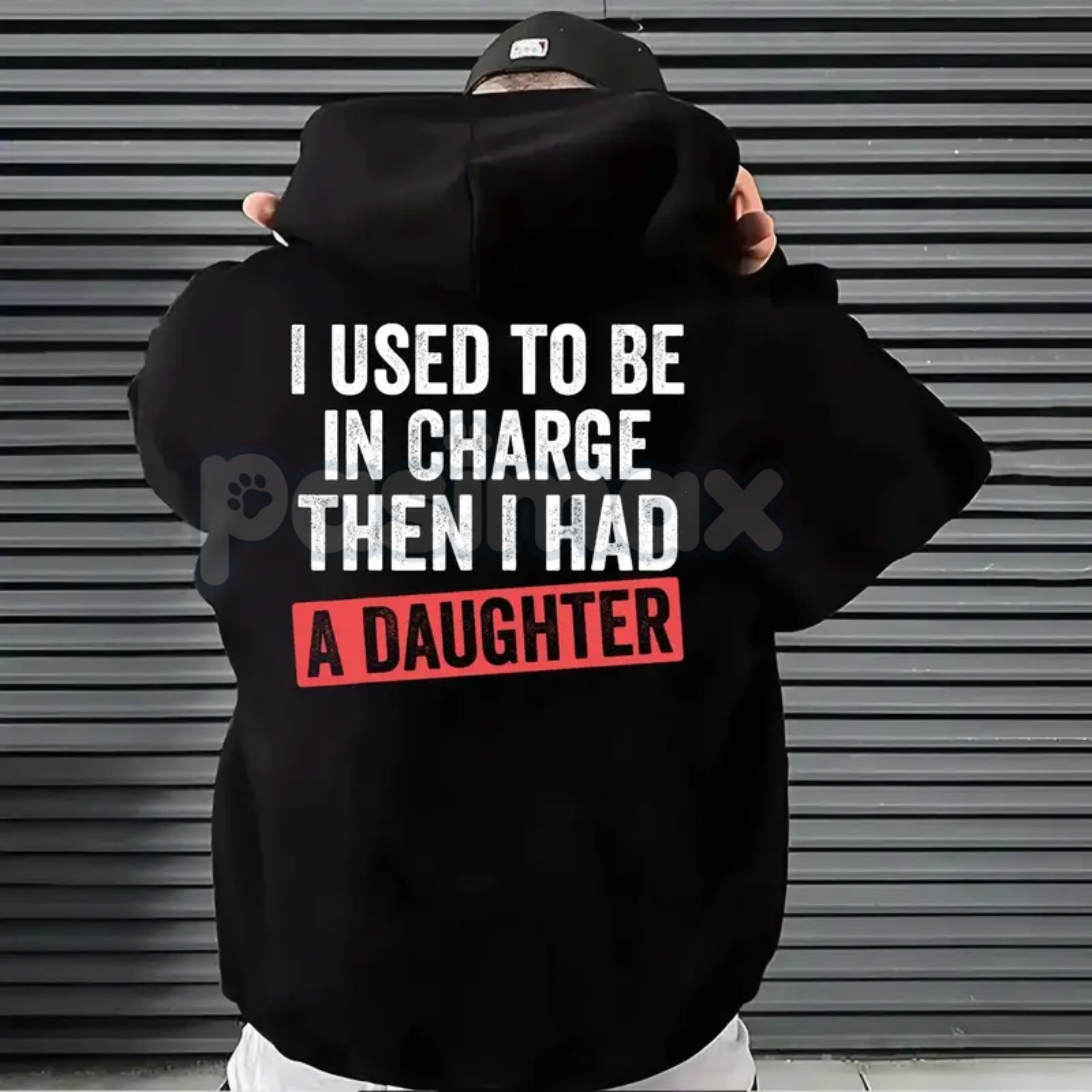 I Used To Be In Charge Then I Had A Daughter Hoodie – Funny Girl Dad Pullover, Relatable Fatherhood Graphic Sweatshirt, Humorous Men’s Gift