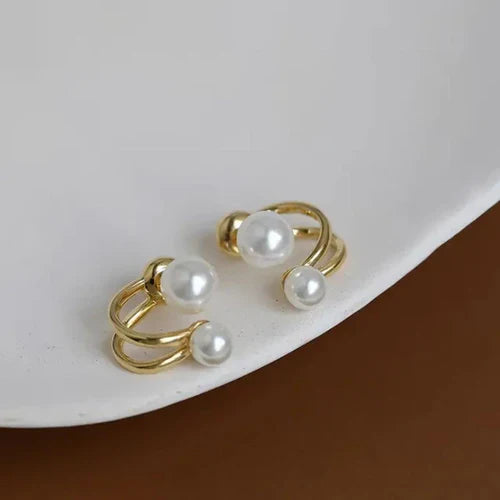 SORI STYLE Double Pearl Stud Earring - Sori Style — side view