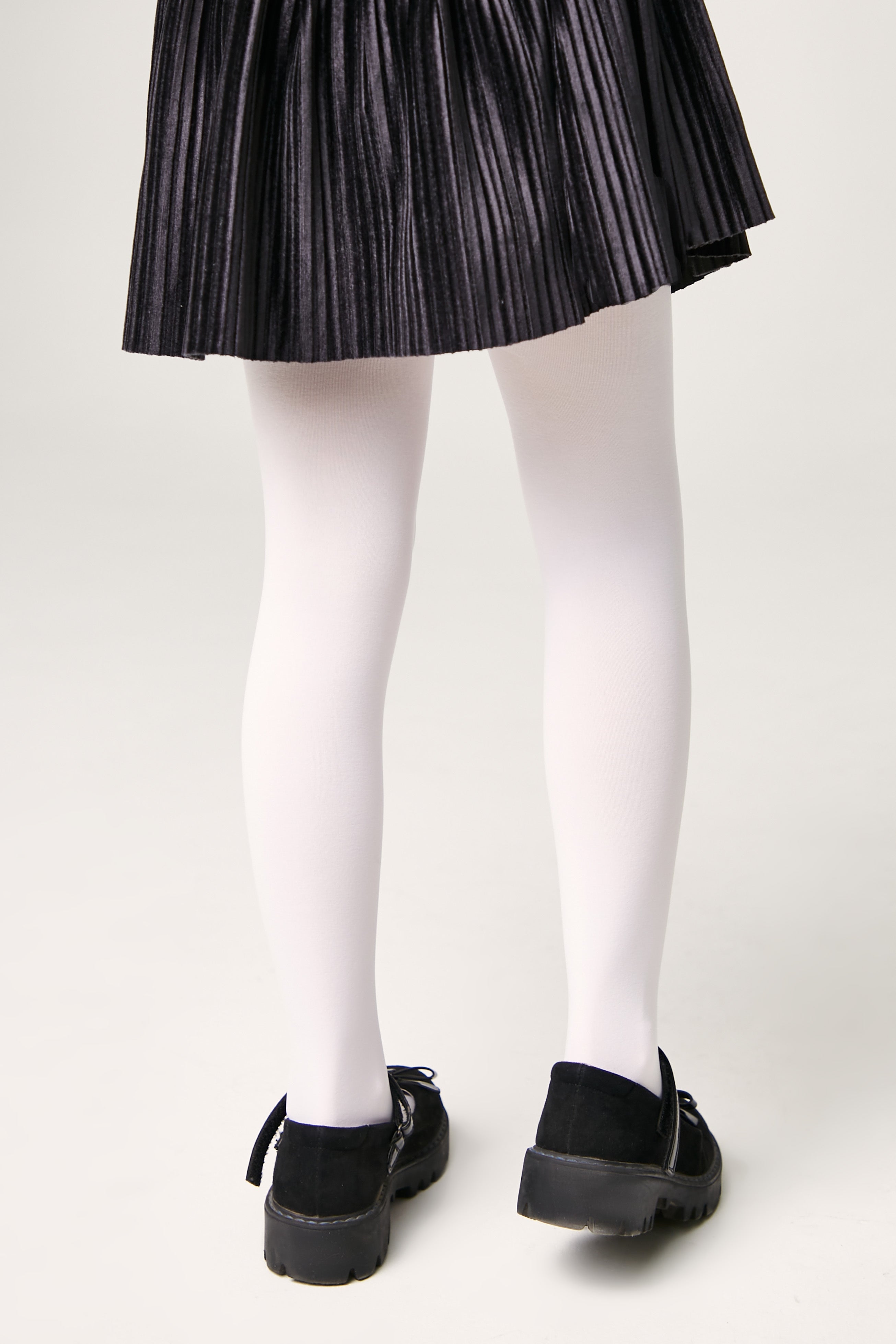 TheRanok.com Conte Tights for girls - Velour 60 Den — lifestyle context