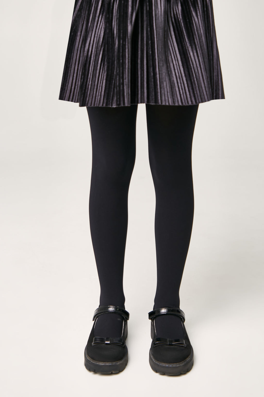 TheRanok.com Conte Tights for girls - Velour 60 Den — product on model