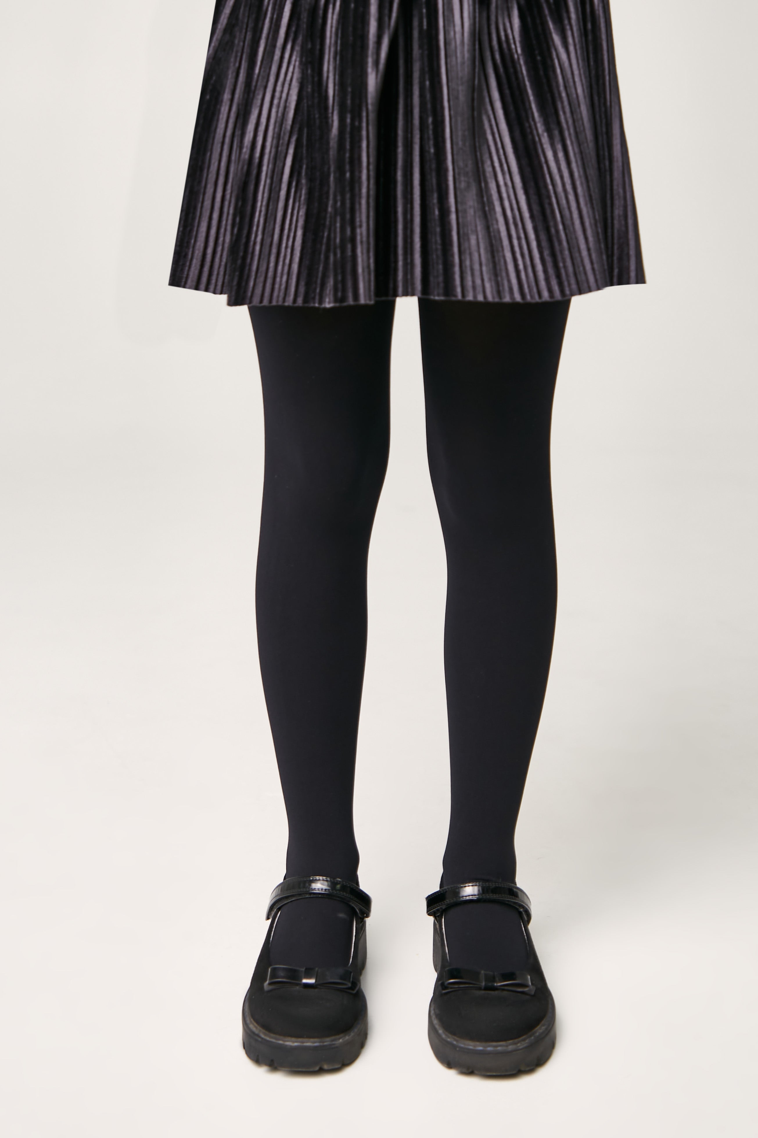 TheRanok.com Conte Tights for girls - Velour 60 Den — product on model