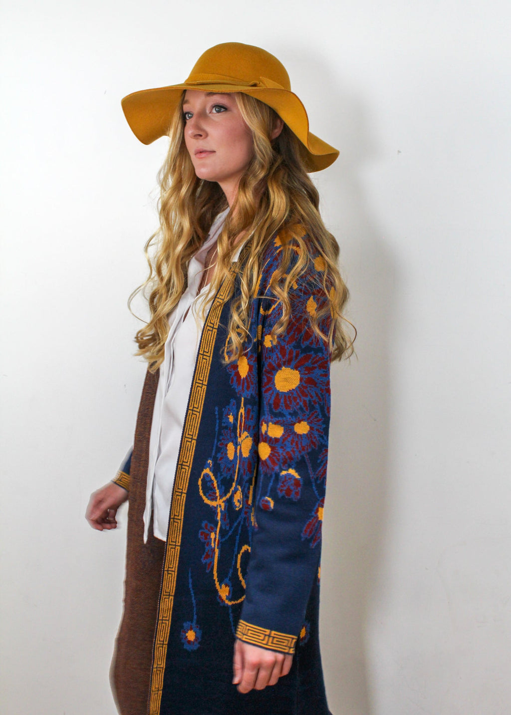 KADOU BOUTIQUE Multi Color Long Cardigan — back view