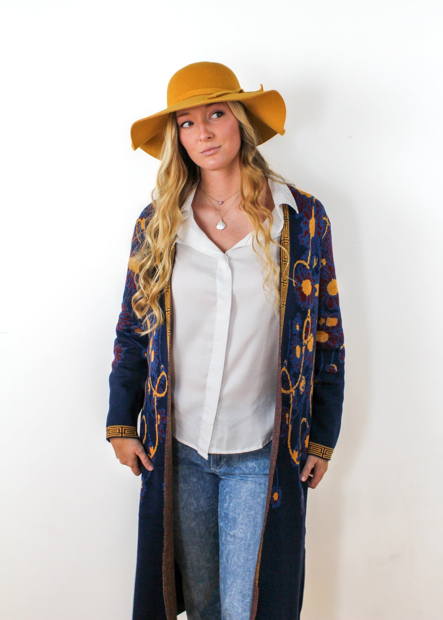 KADOU BOUTIQUE Multi Color Long Cardigan — in-use photo