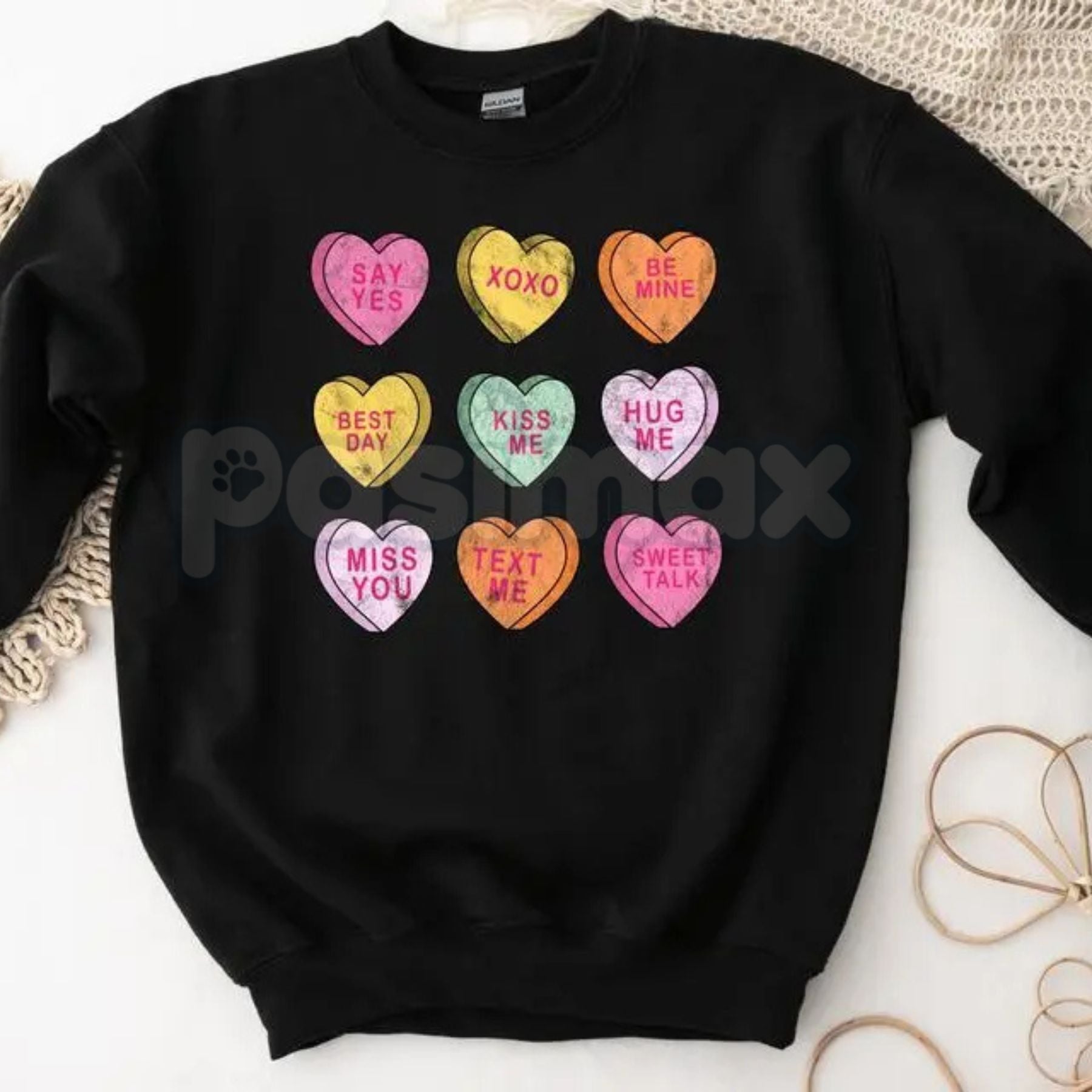 Hoodies & Sweatshirts