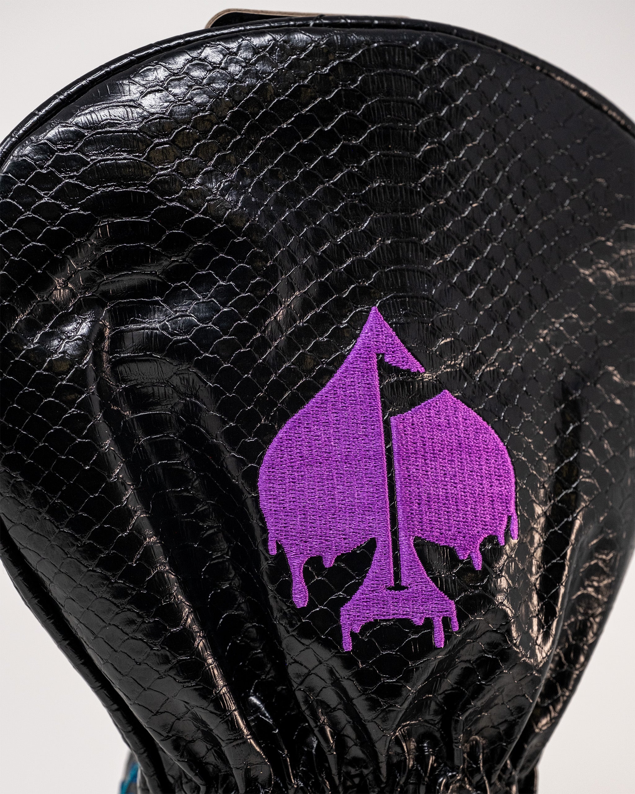 Venom Driver Cover – Pins and Aces, view 16