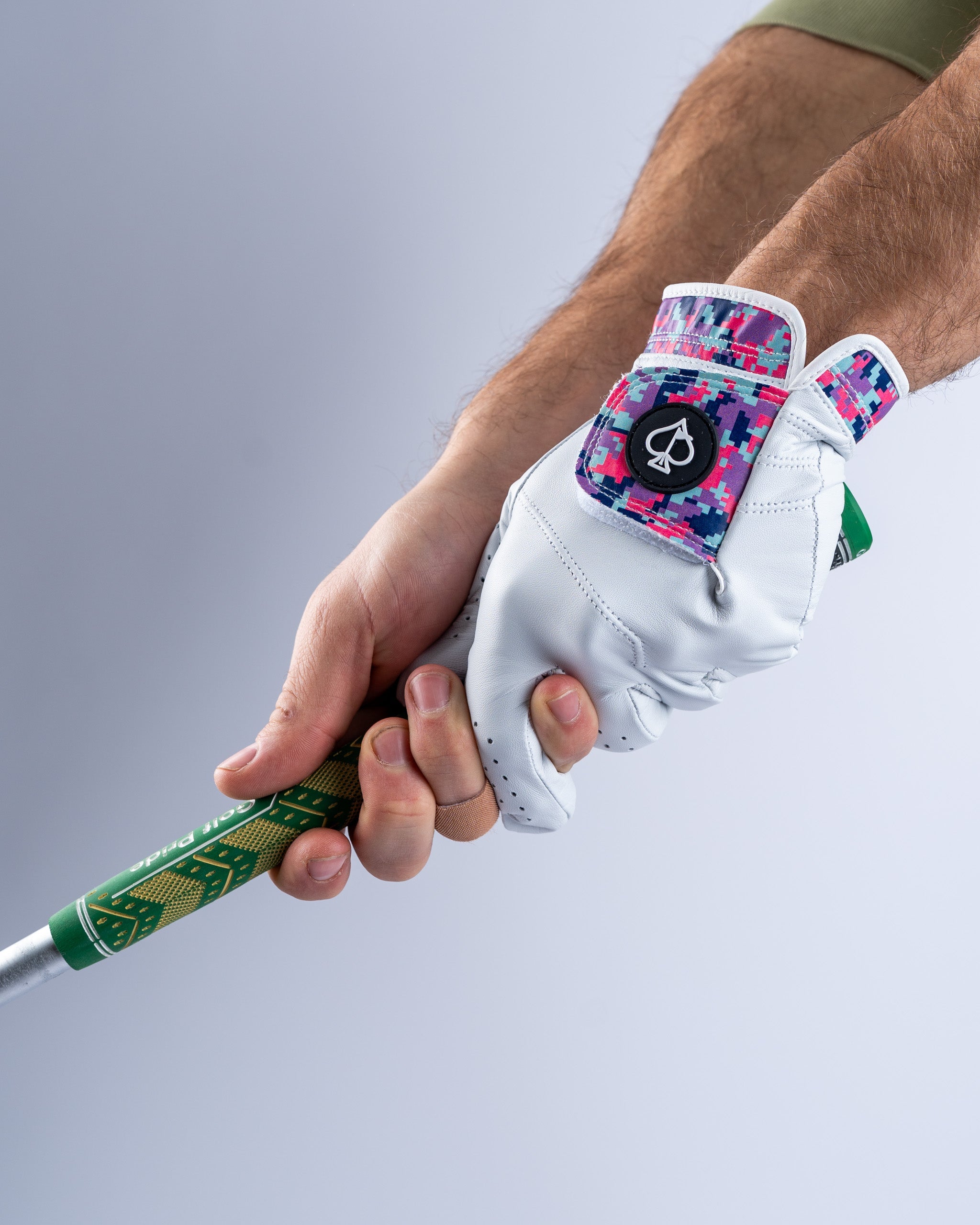 Premium Tour Glove - Vivid Camo – Pins and Aces, view 5
