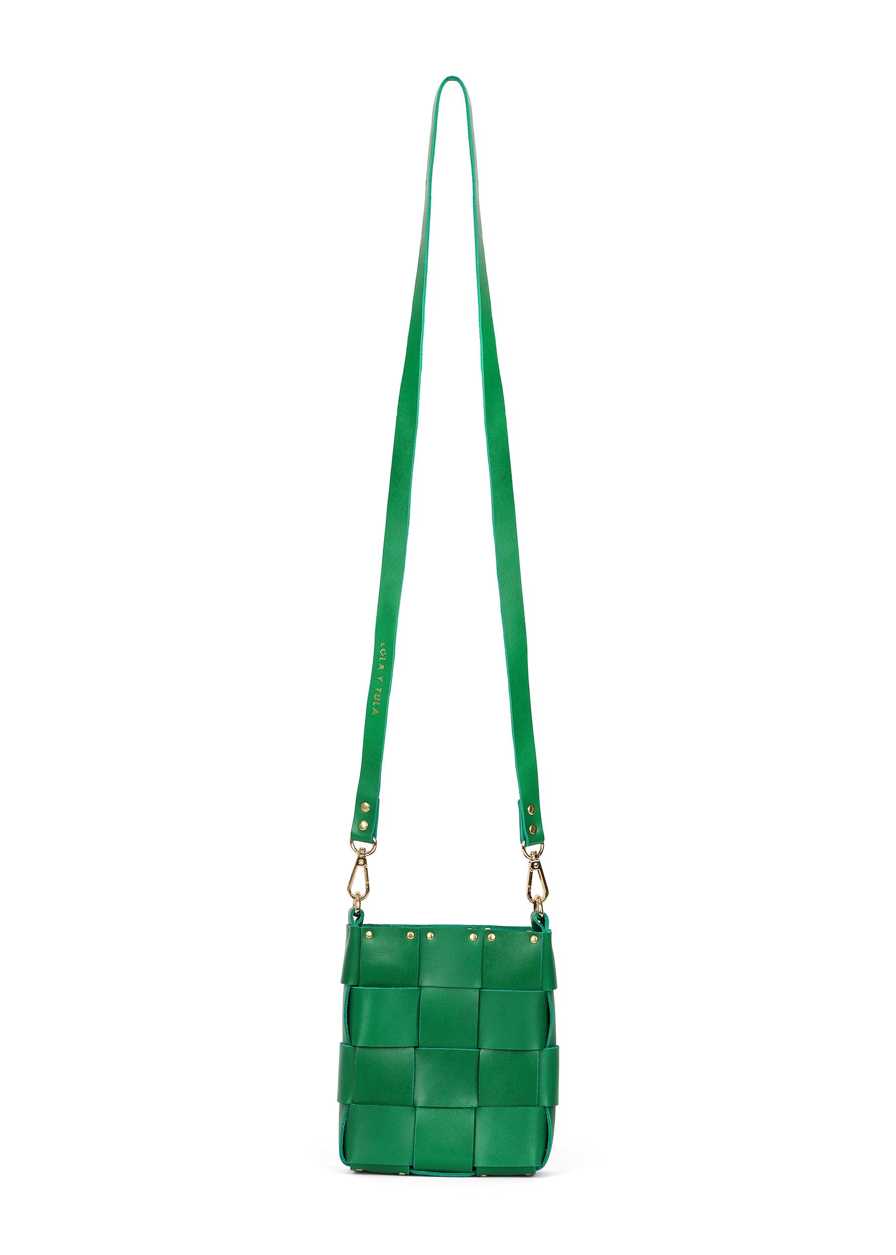 LOLA Y TULA LOLA Y TULA The Mini Tula Green — lifestyle context