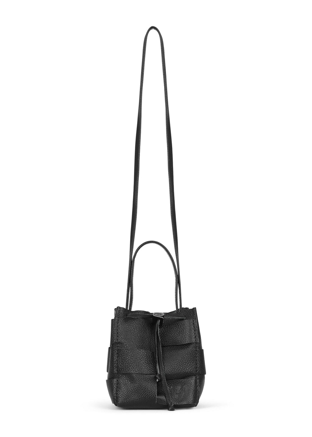 LOLA Y TULA Bella Bucket Bag Black — lifestyle context